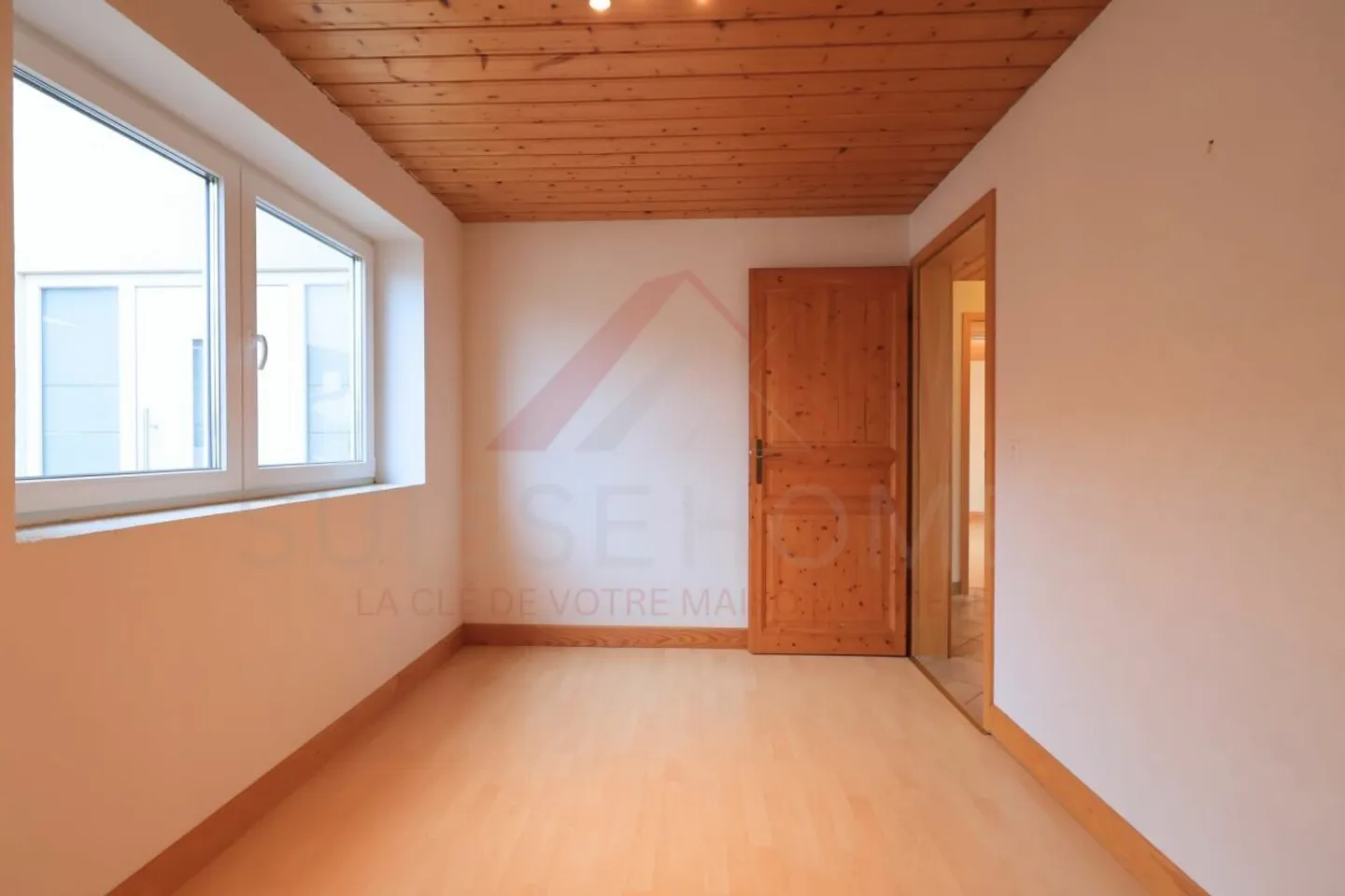 Elegant single-family house with large plot, pool, and family comfort – 1745 La Brillaz - Photo 19 of 29