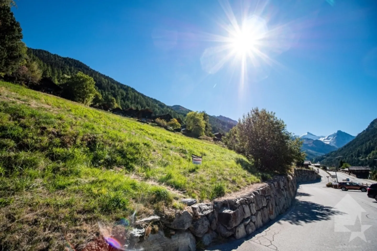 Bellissimo terreno, idealmente situato per la residenza principale - Foto 7 di 10
