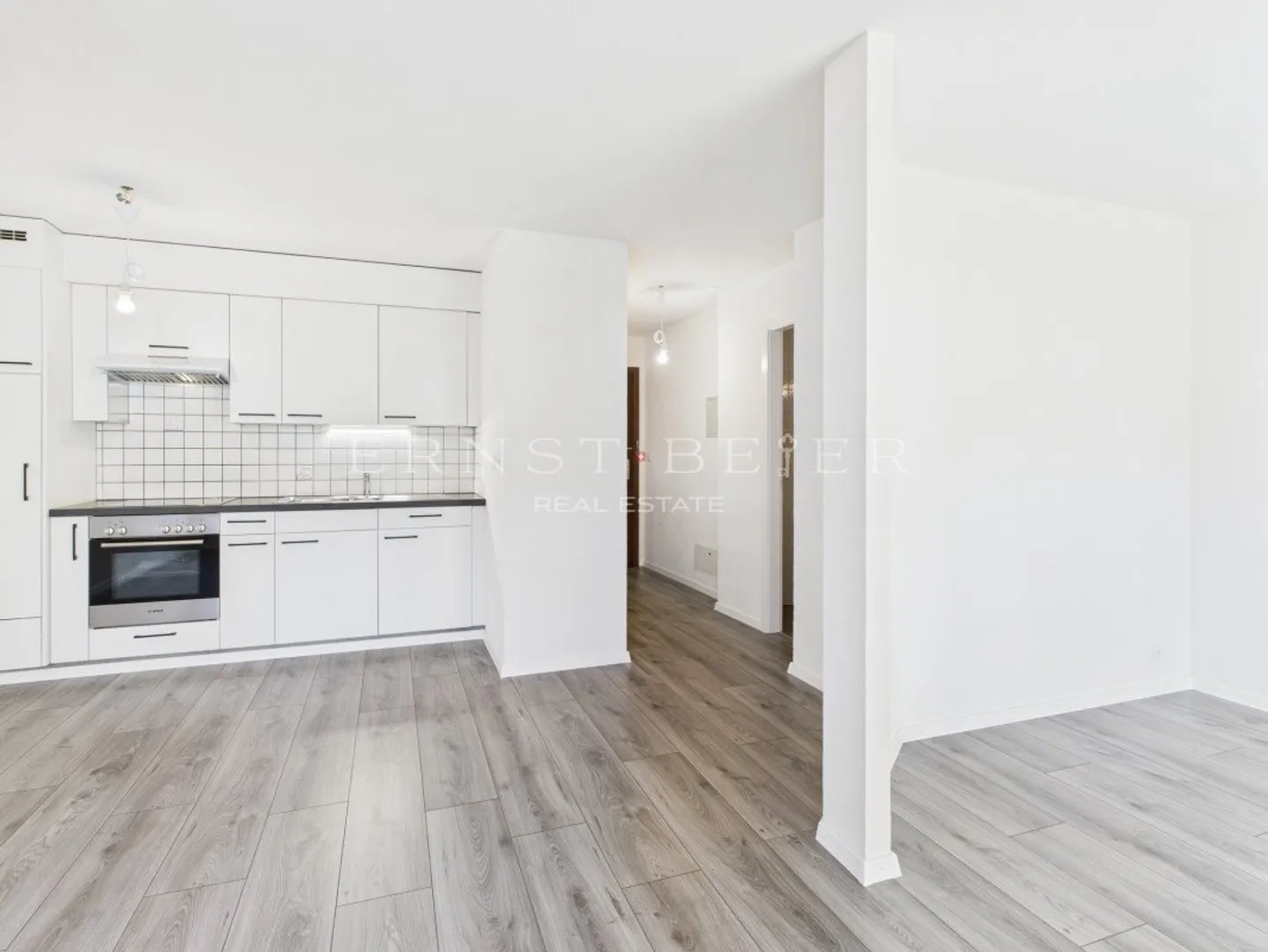 Opportunità: studio con terrazza/giardino - Foto 2 di 7