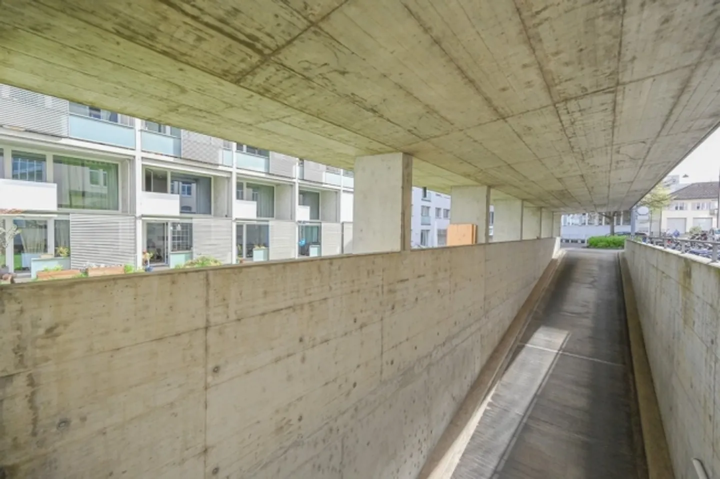 Parcheggio coperto in affitto - Foto 1 di 1