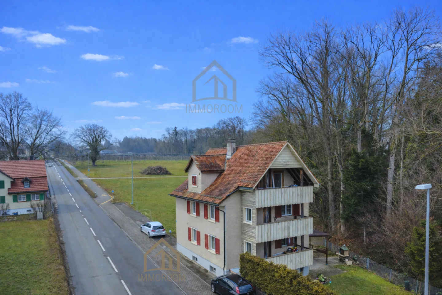 Charmantes Mehrfamilienhaus - Foto 3 von 17