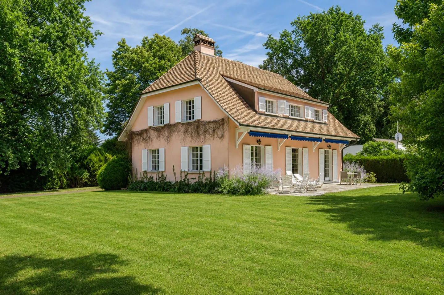 Villa Charmante avec Potentiel - Photo 1 sur 8