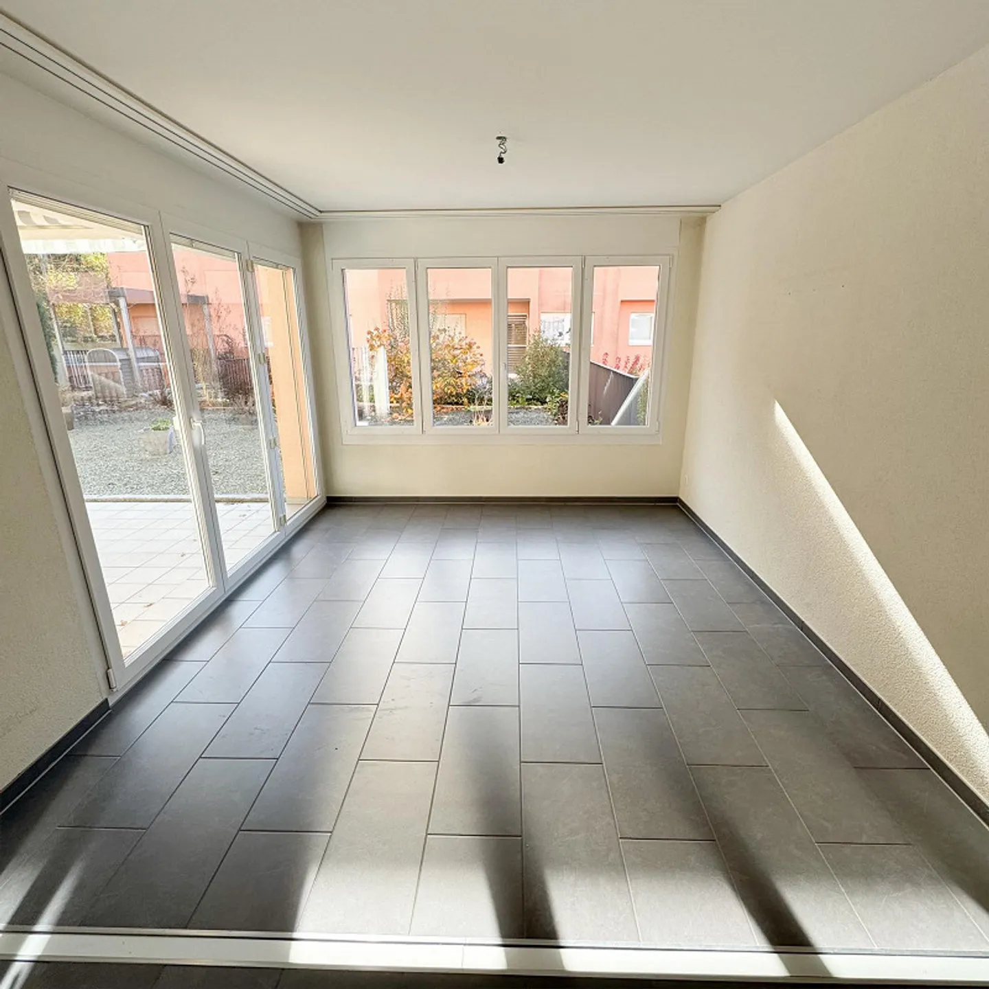 Wohnen mit Freiraum – mit zwei Aussenbereichen - Foto 7 von 16