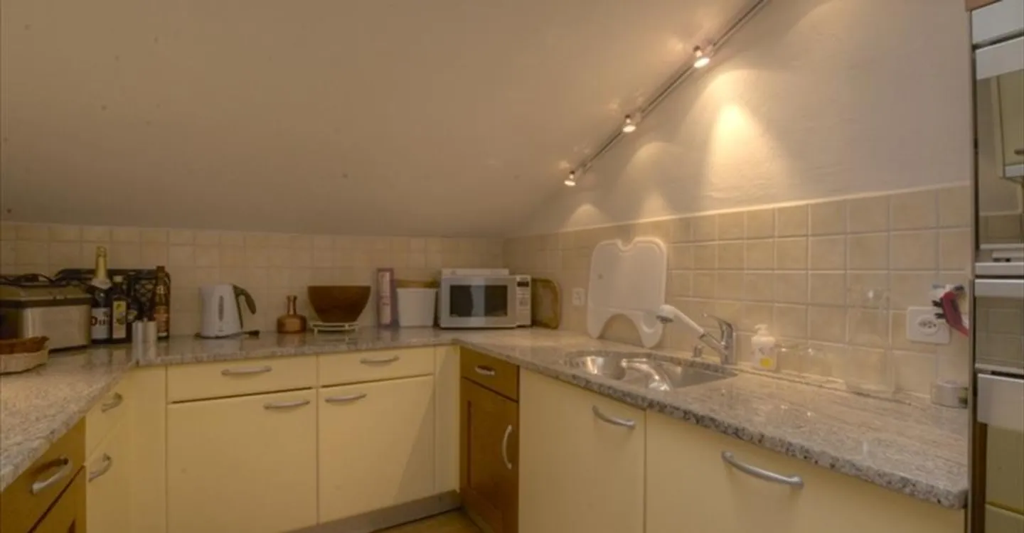 Magnificent 5.0-room duplex apartment in the village center - Photo 6 of 13