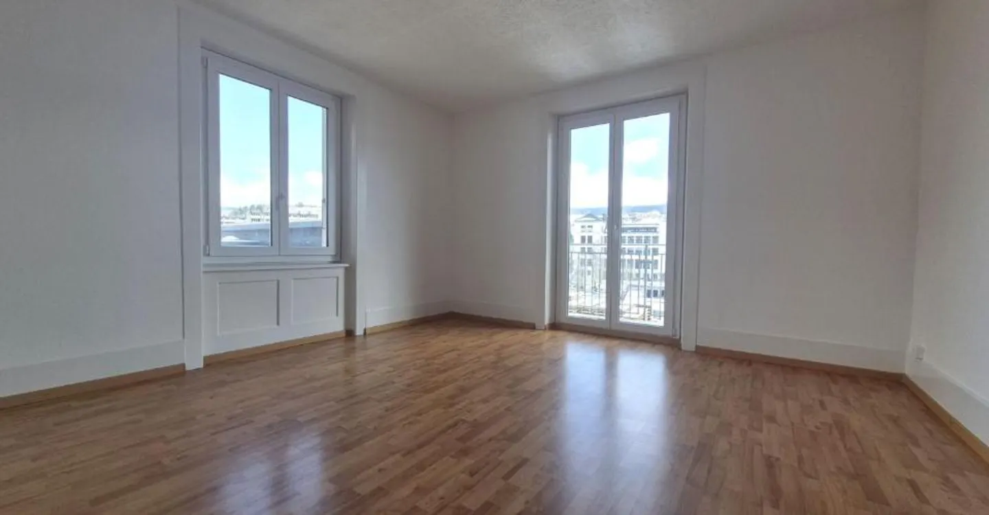 Charming 3-Room Apartment - Photo 3 of 7