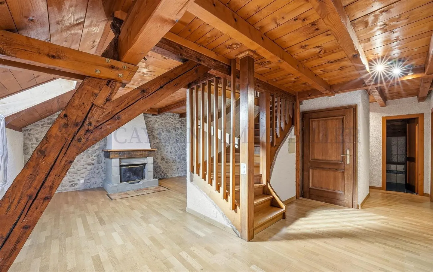 Maison 10 pièces - Photo 9 sur 12