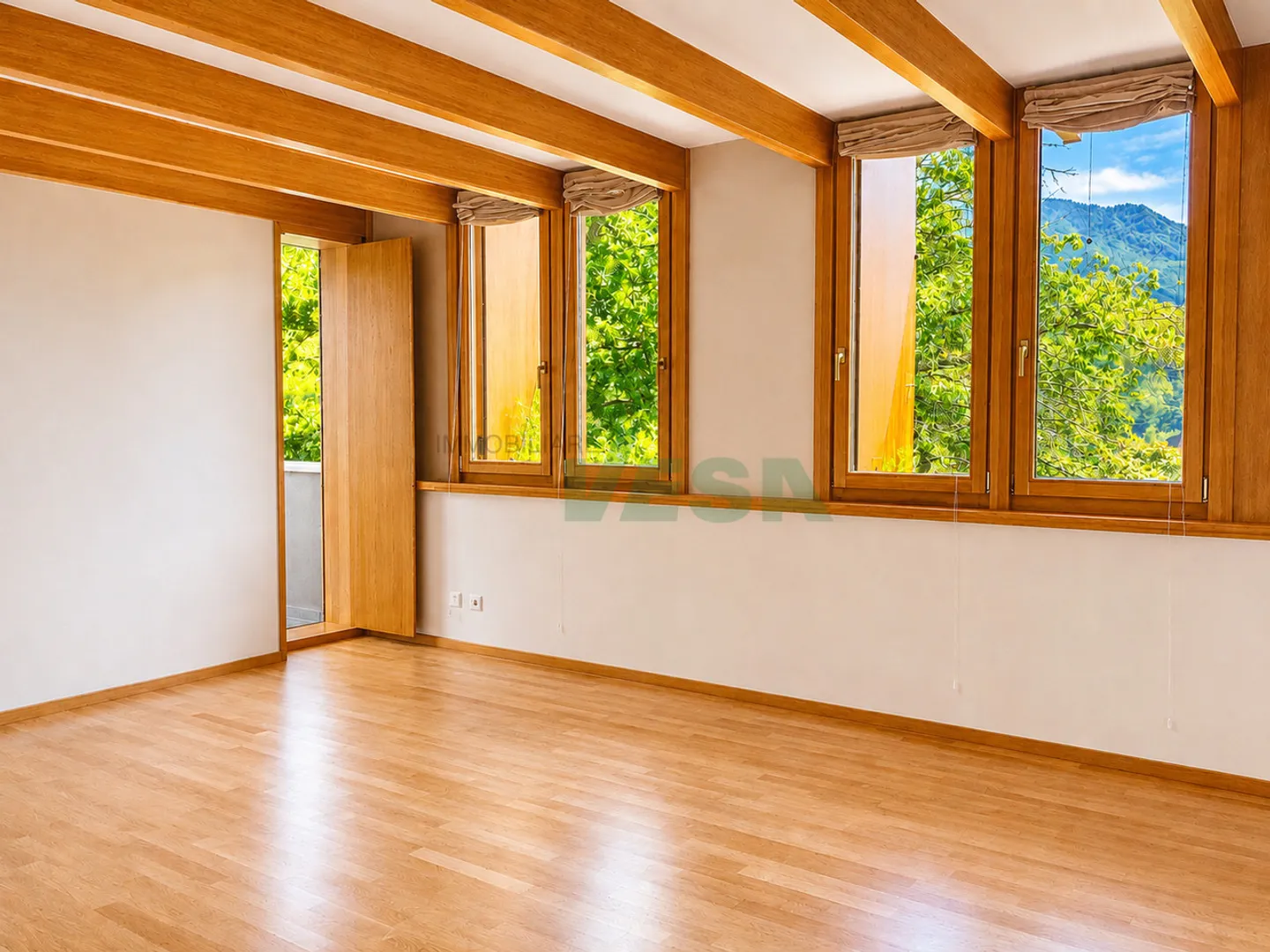 Comfortable and spacious modern villa in an idyllic location - Photo 6 of 15