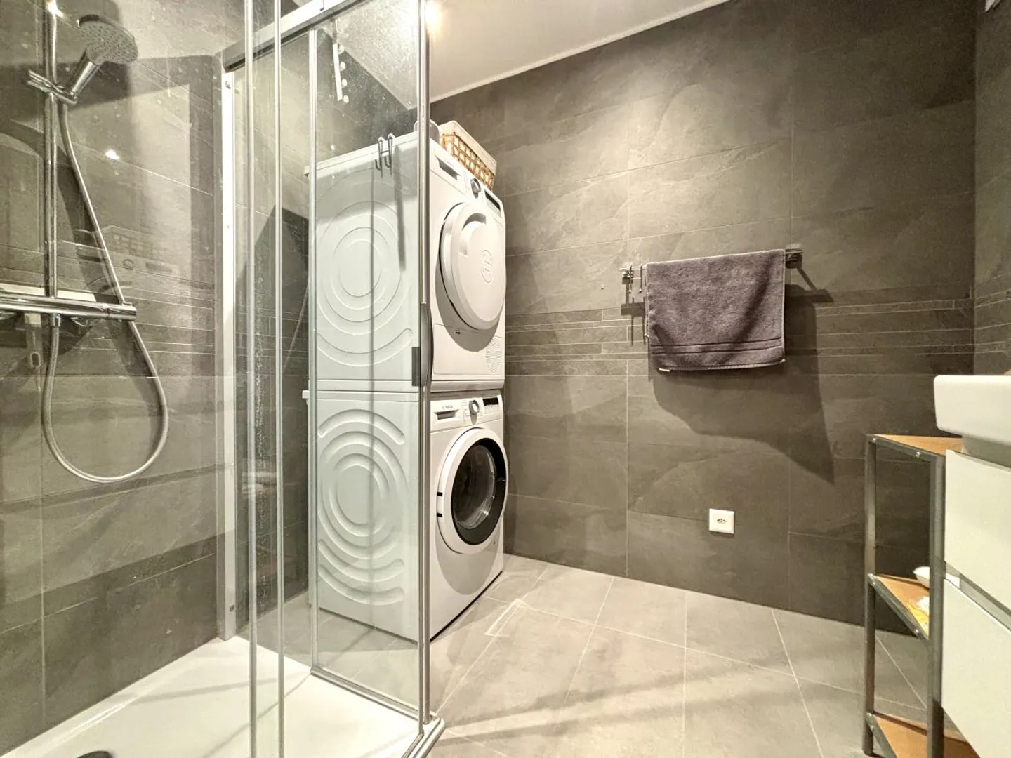 Bel appartement moderne et meublé de 3,5 pièces à Nyon - Photo 10 sur 13