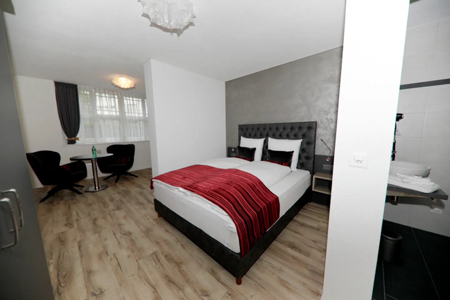 Möblierte Wohnung in Reichenburg - Foto 1 von 7