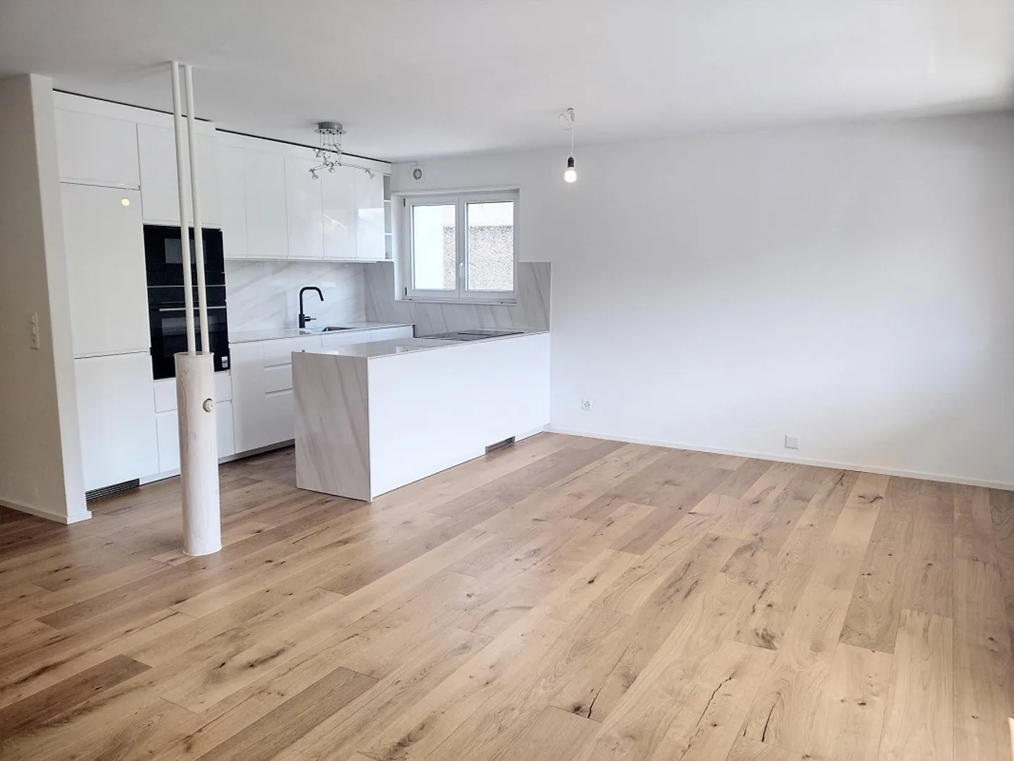 Renovierte Wohnung in Nürensdorf - Foto 1 von 11