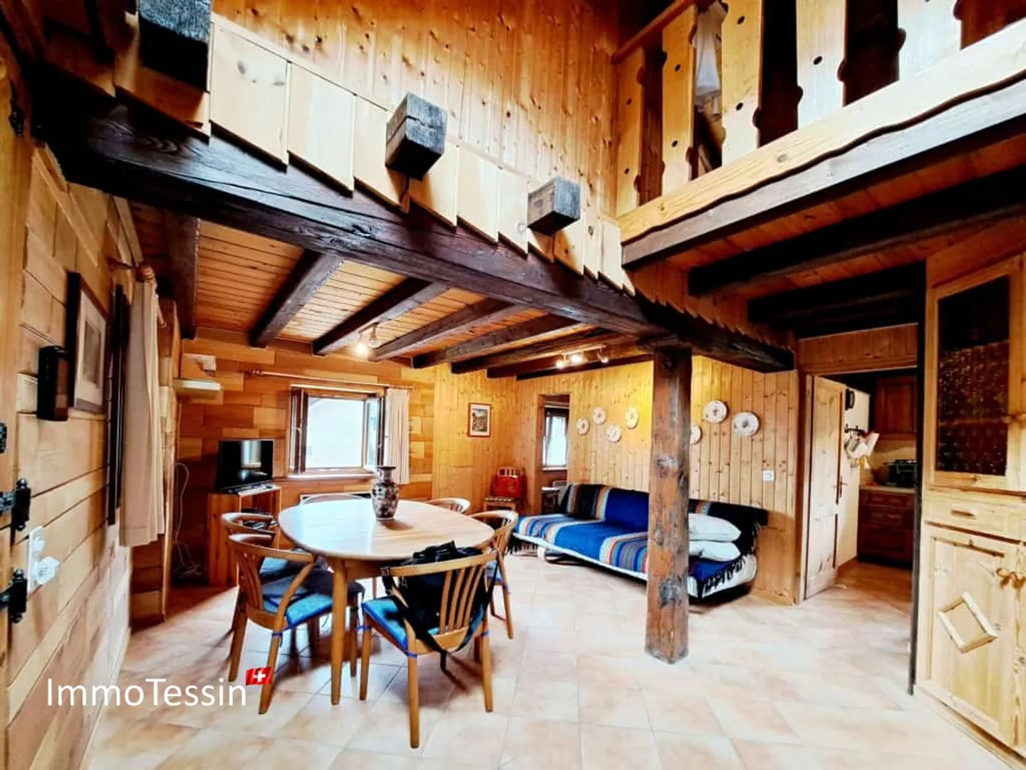 Luxuriös renoviertes Rustico mit Panoramablick und modernem Komfort nahe Lukmanierpass - Foto 4 von 13