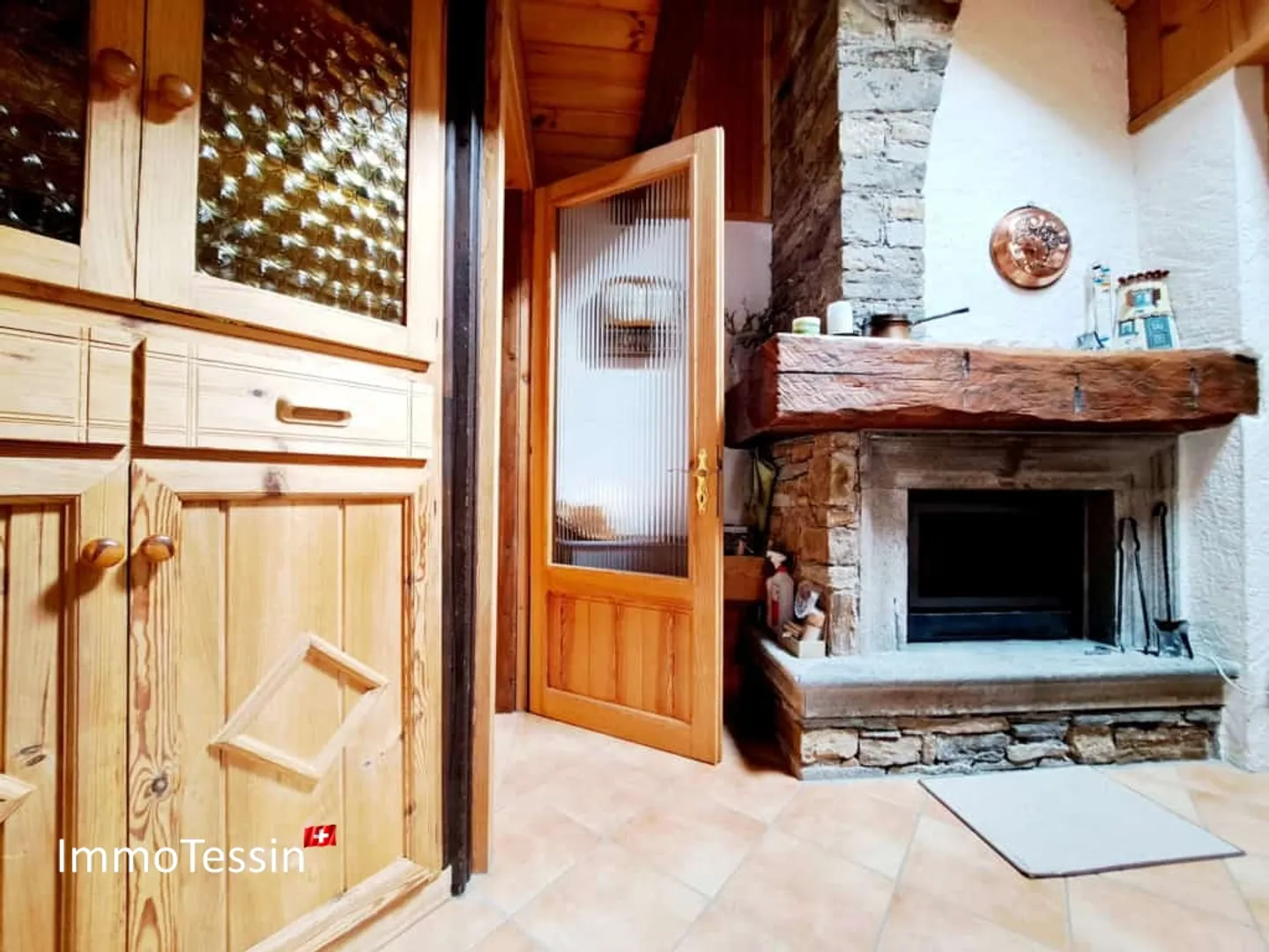 Luxuriös renoviertes Rustico mit Panoramablick und modernem Komfort nahe Lukmanierpass - Foto 5 von 13