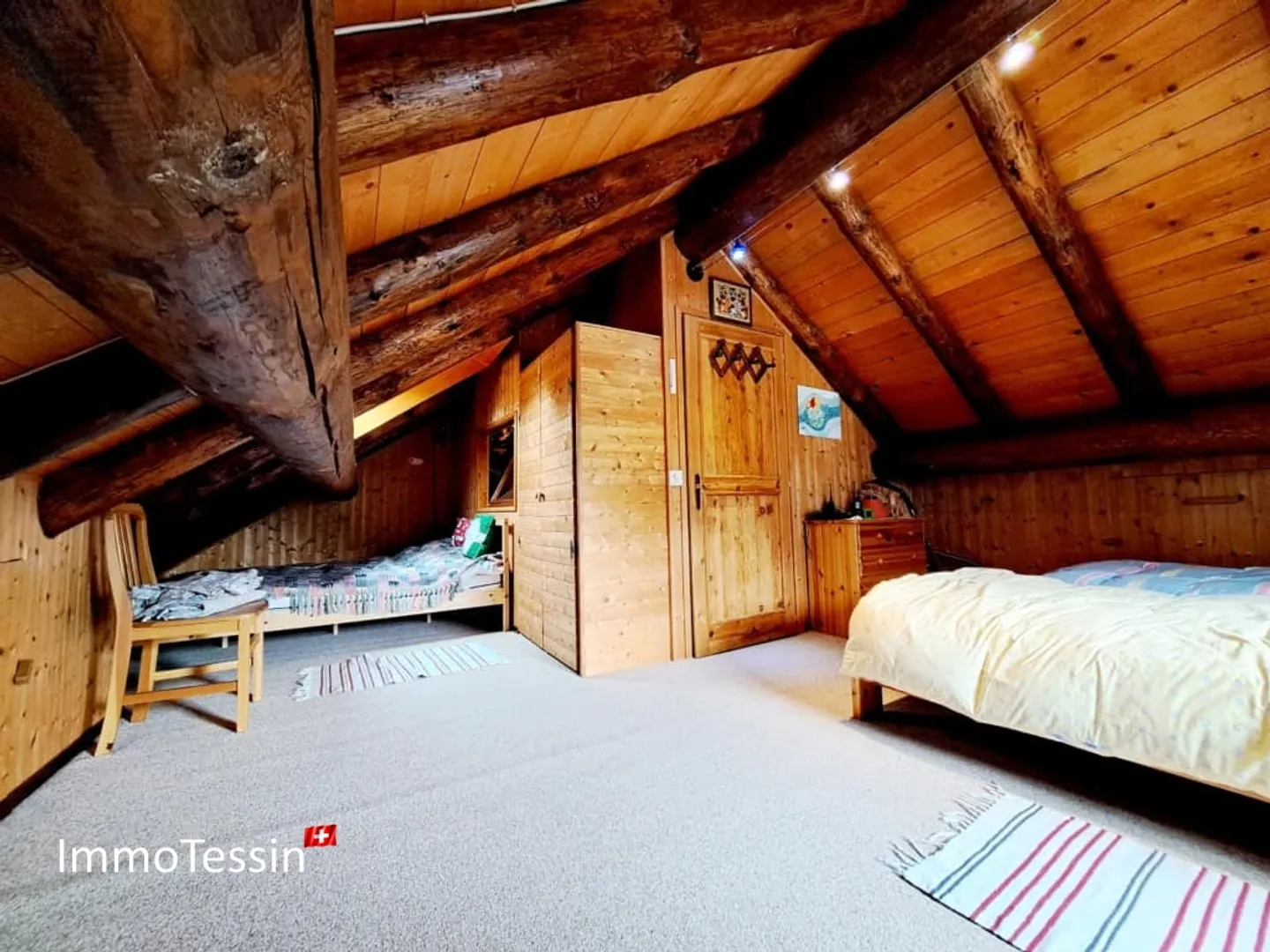Luxuriös renoviertes Rustico mit Panoramablick und modernem Komfort nahe Lukmanierpass - Foto 9 von 13