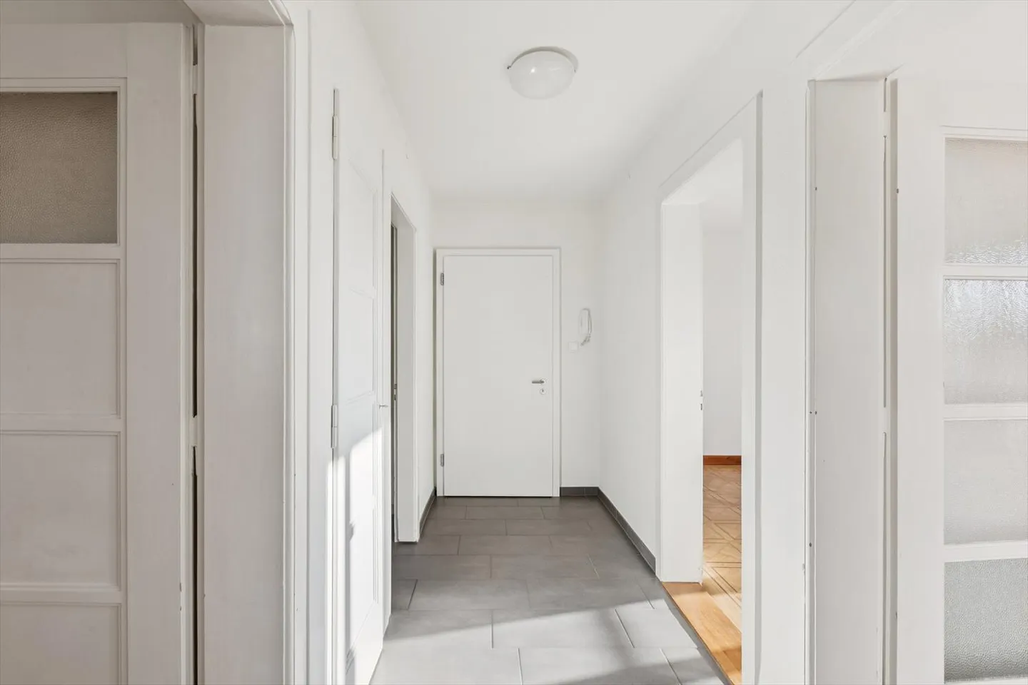 MIETE MIT KOSTENLOSER Kaution - In der Nähe des Bahnhofs - Foto 8 von 8