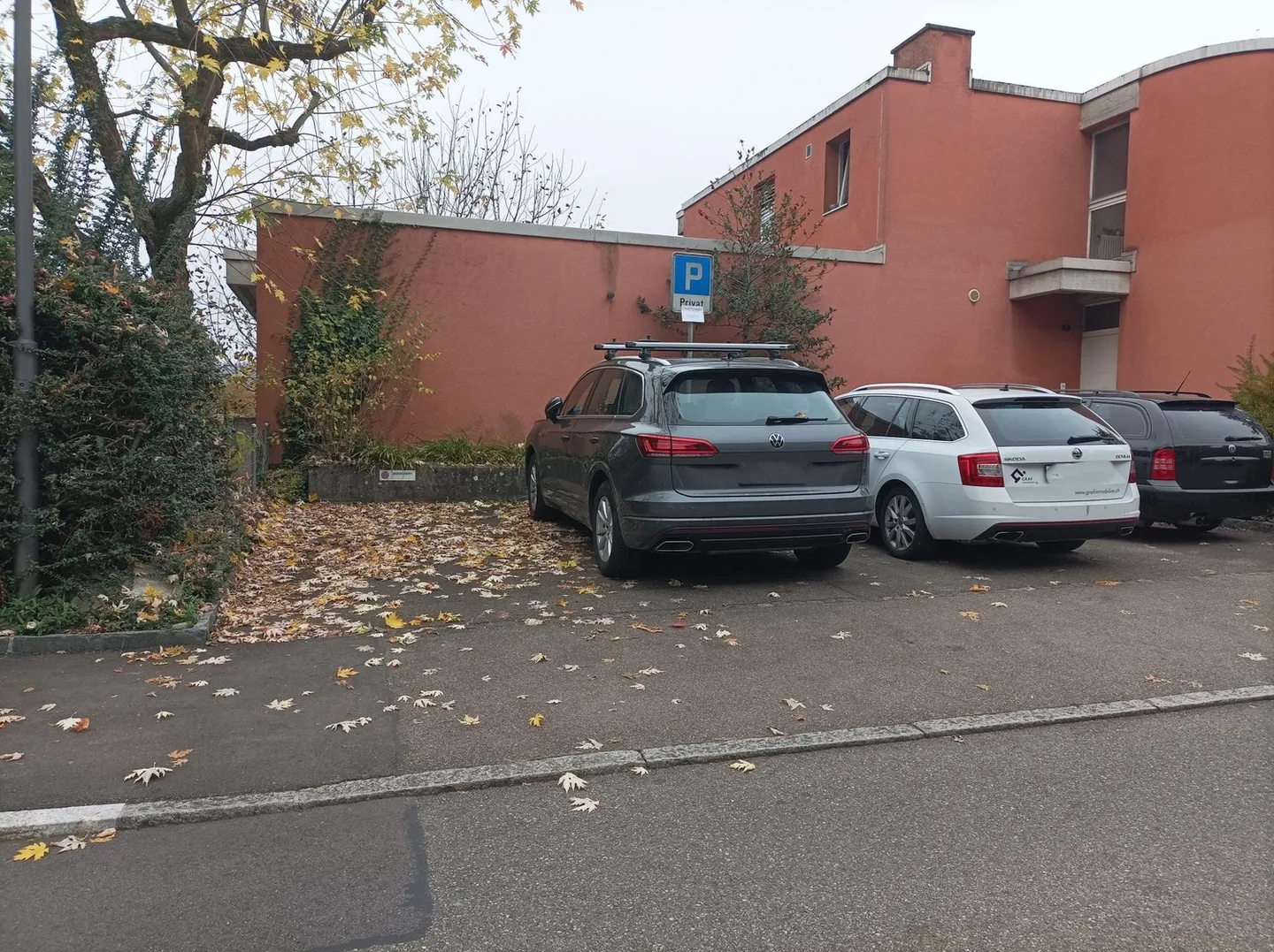 Espace de stationnement extérieur à Ennetbaden recherché ? - Photo 1 sur 1