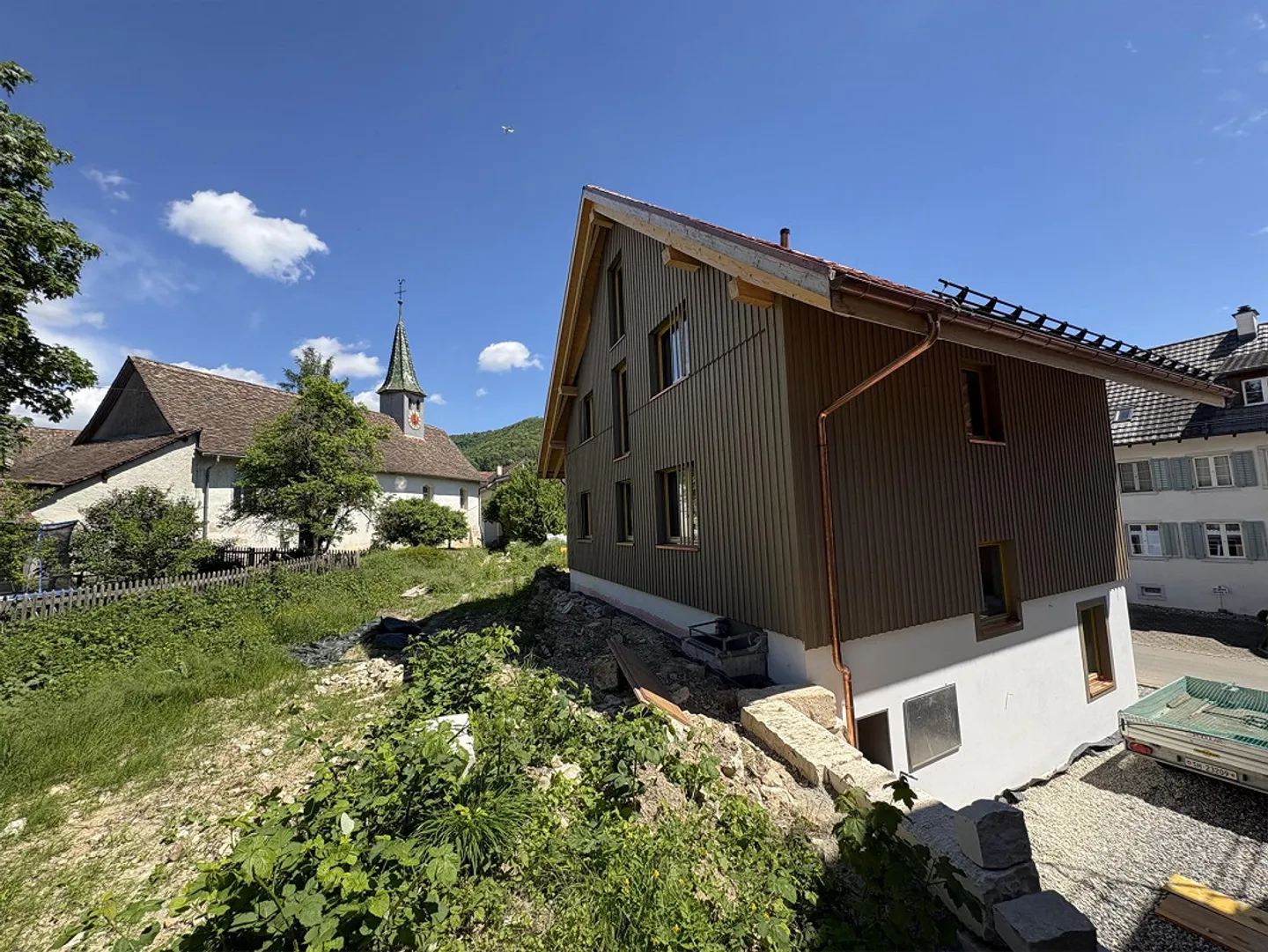 Maison individuelle de 7,5 pièces neuve ou maison bifamiliale de 2,5 et 4,5 pièces à - Photo 2 sur 13