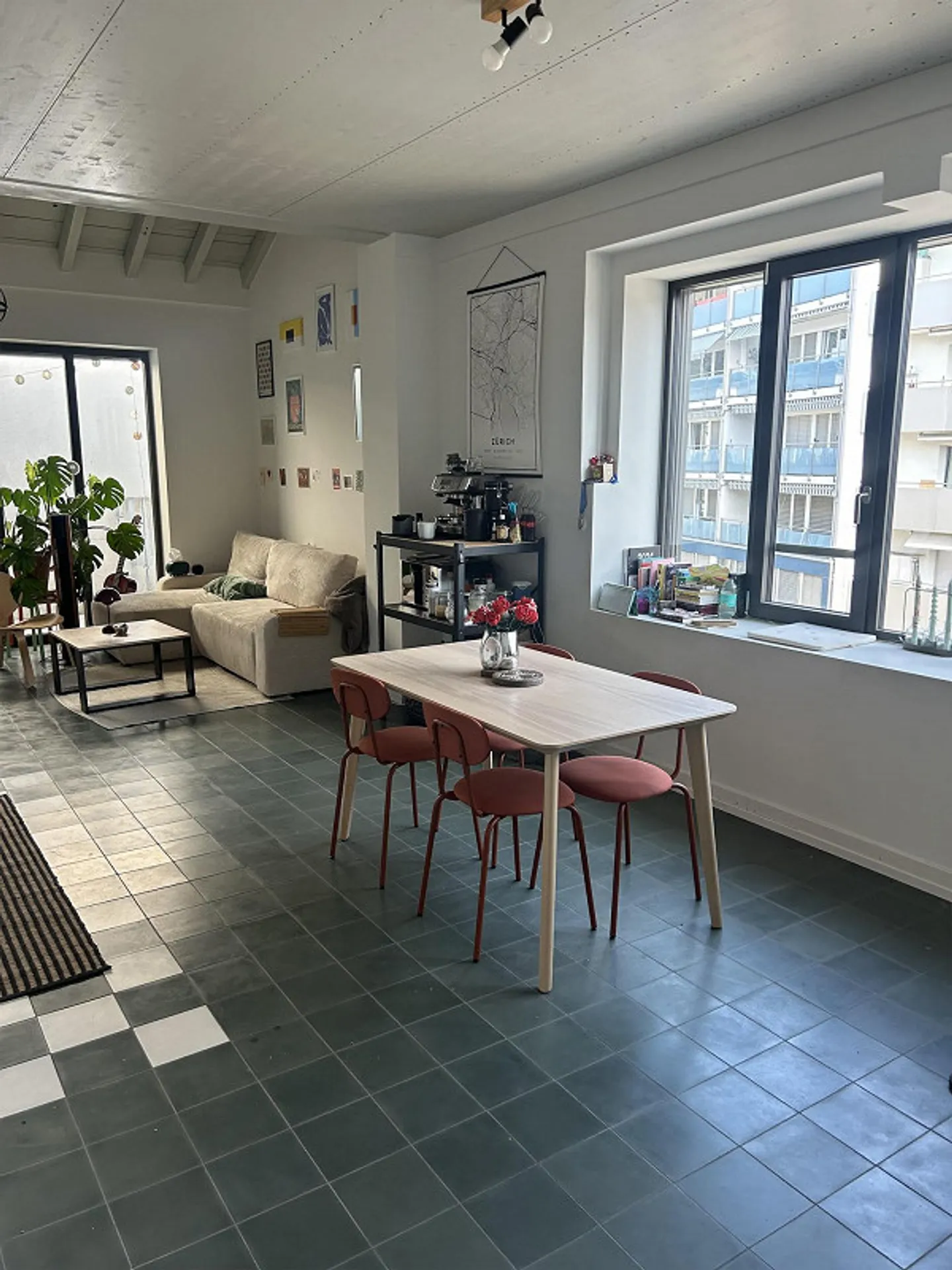 Loft moderno di 2,5 stanze - Foto 7 di 8