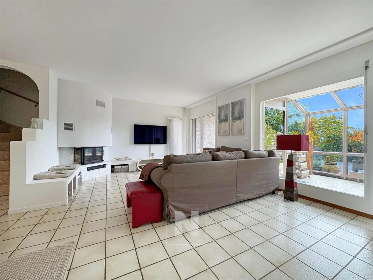 Beautiful spacious and bright house! - Photo 1 of 13