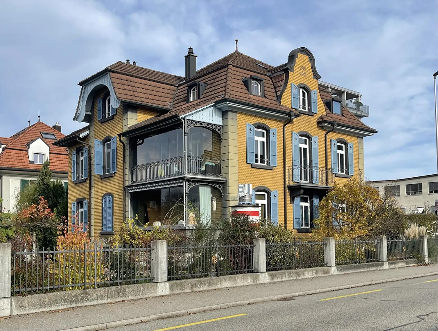 Appartamento speciale di 3 stanze in una posizione centrale - Foto 1 di 9