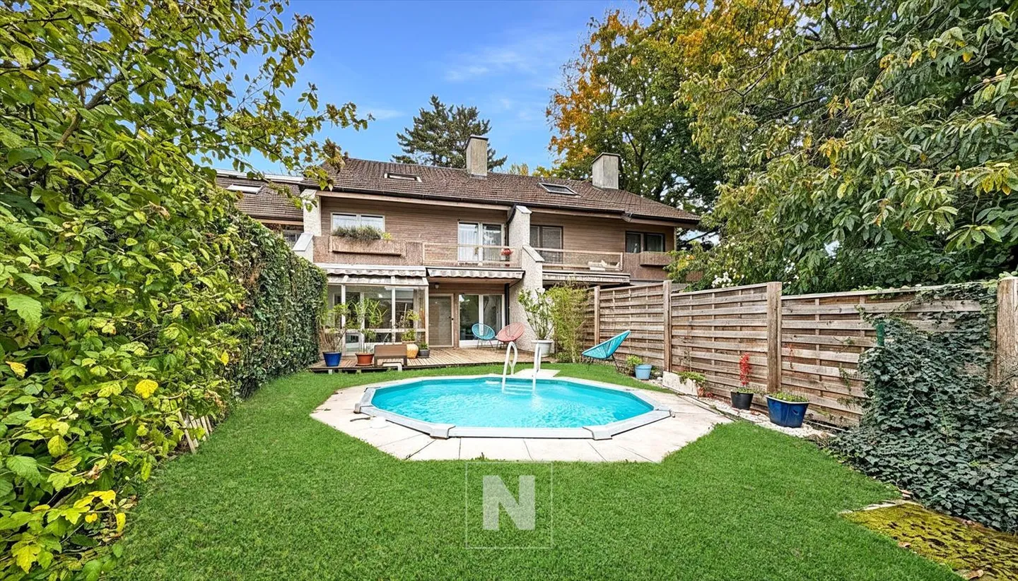 Beautiful spacious and bright house! - Photo 6 of 13