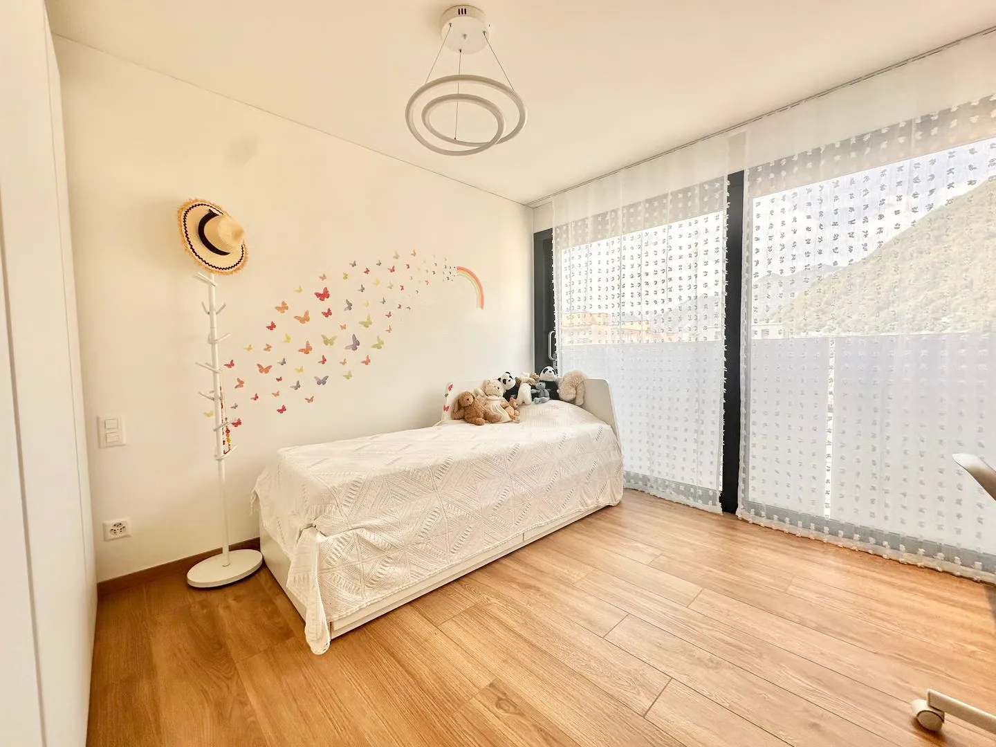 Modernes Penthouse mit 40 m² Terrasse und Panoramablick über Locarno - Foto 17 von 27