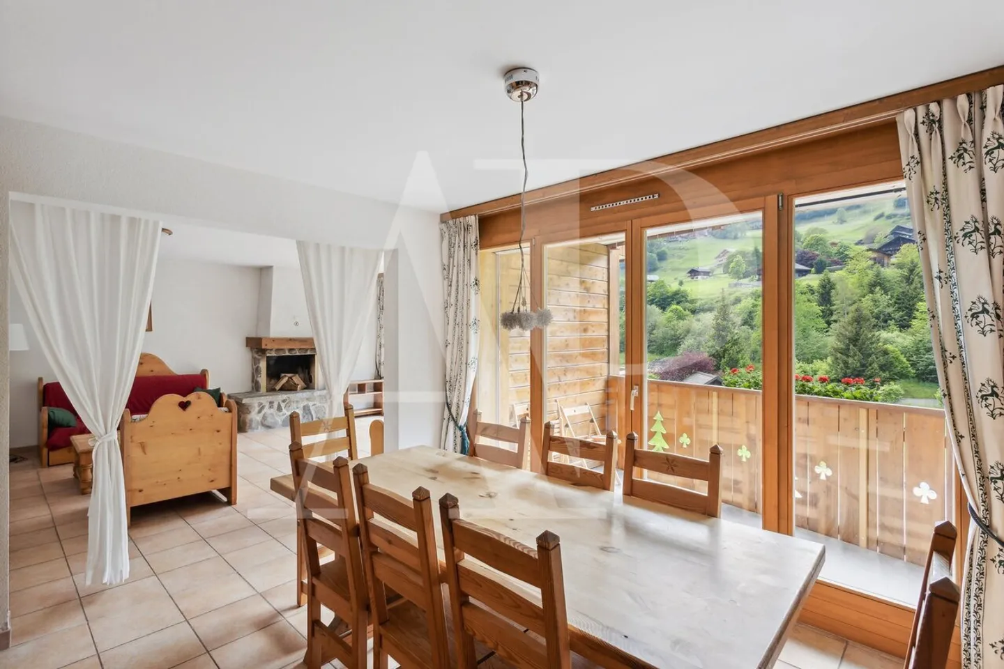 Charming 3.5-room apartment at the Bains du Val d'Illiez - Photo 1 of 10