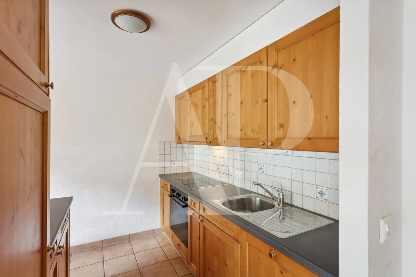 Charming 3.5-room apartment at the Bains du Val d'Illiez - Photo 2 of 10