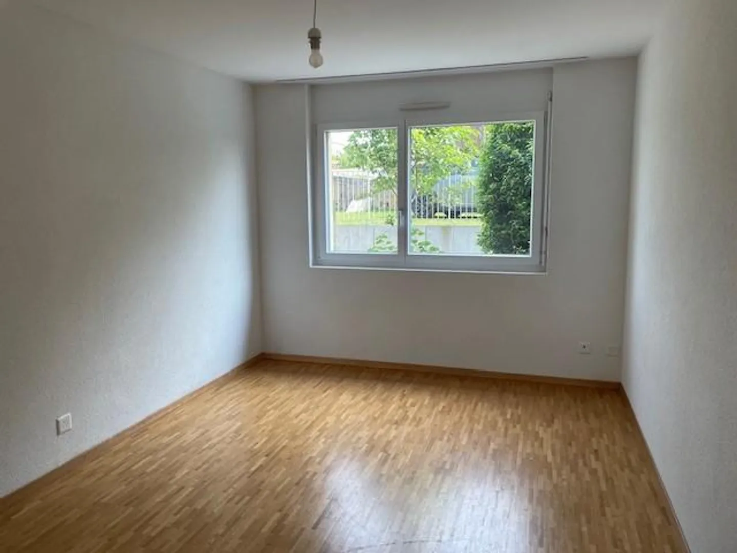 Spacious 3.5-room apartment with terrace - Photo 4 of 7