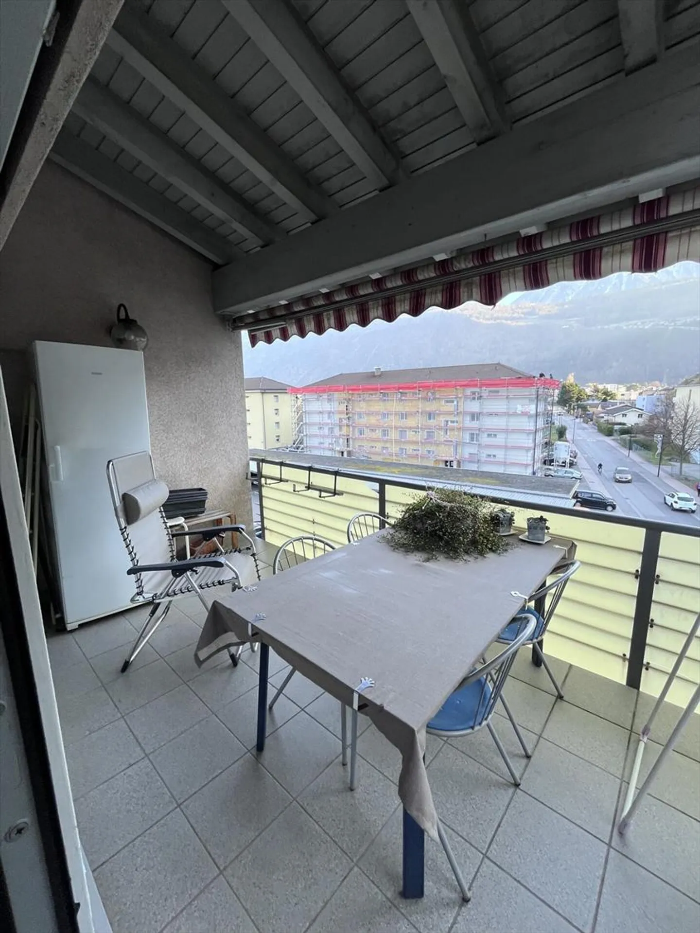 Luce, spazio e calma - Magnifico appartamento 4,5 locali a Martigny - Foto 9 di 10