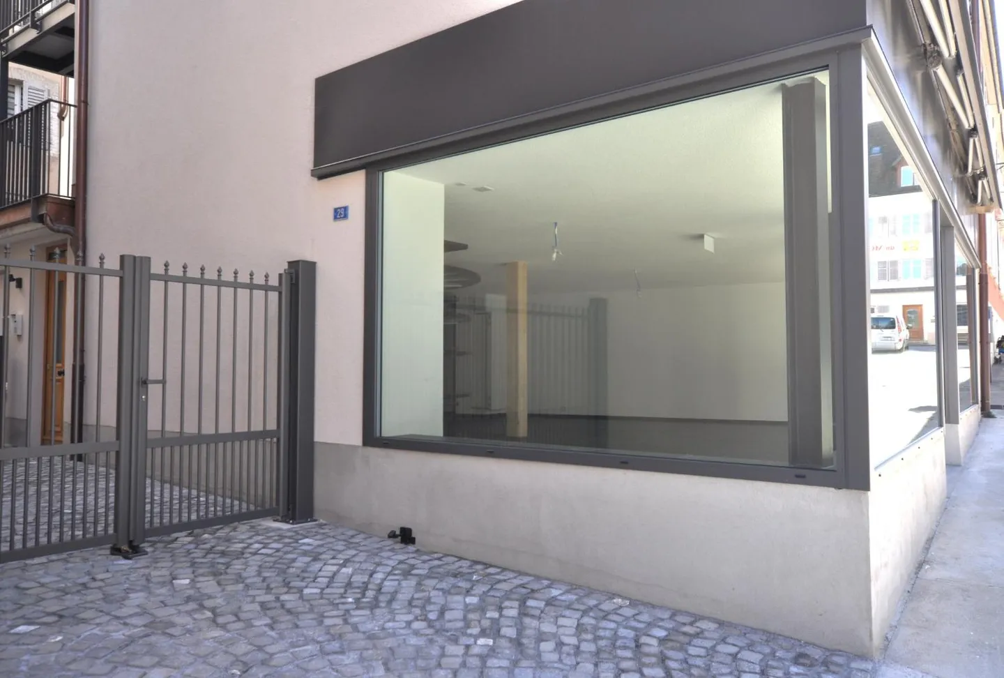 Sehr schöner neuer Gewerberaum von 63 m2 in Porrentruy - Foto 4 von 13