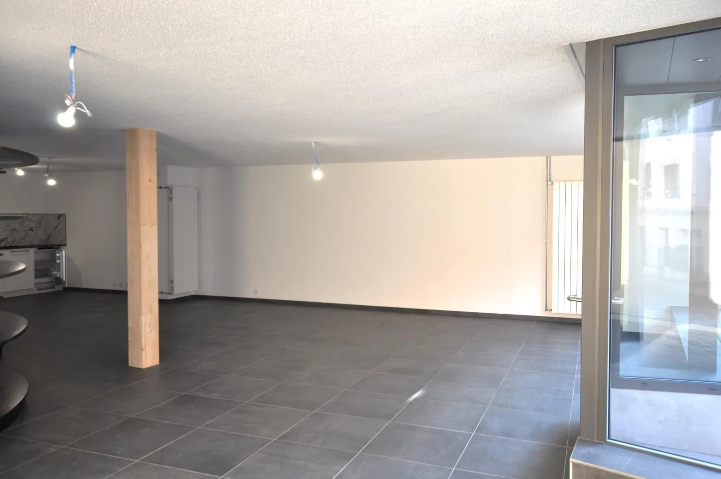 Sehr schöner neuer Gewerberaum von 63 m2 in Porrentruy - Foto 9 von 13