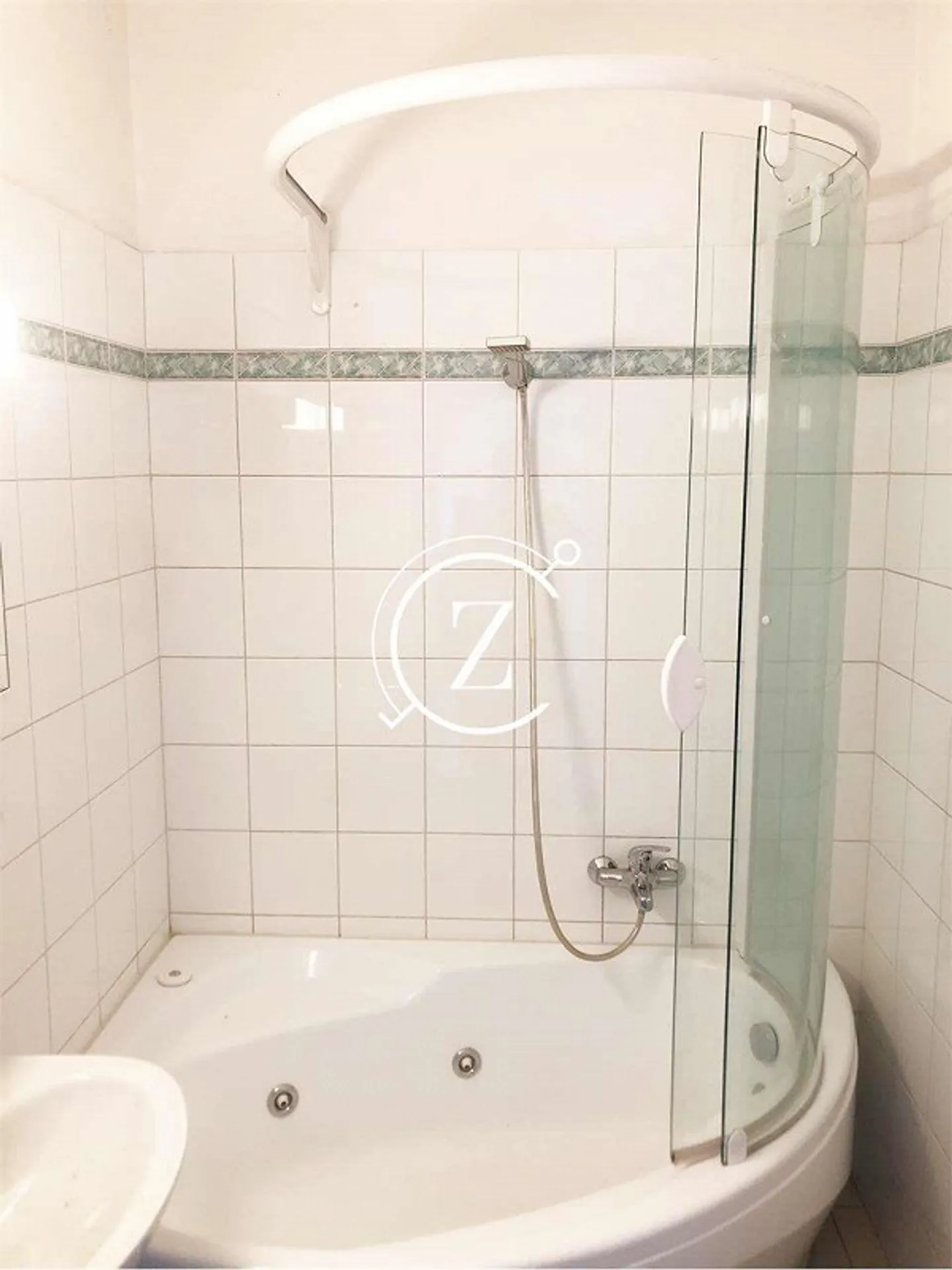 Wunderschöne 3.5-Zimmer-Wohnung in Paradiso - Seeblick - bequemer Zugang - Foto 6 von 6