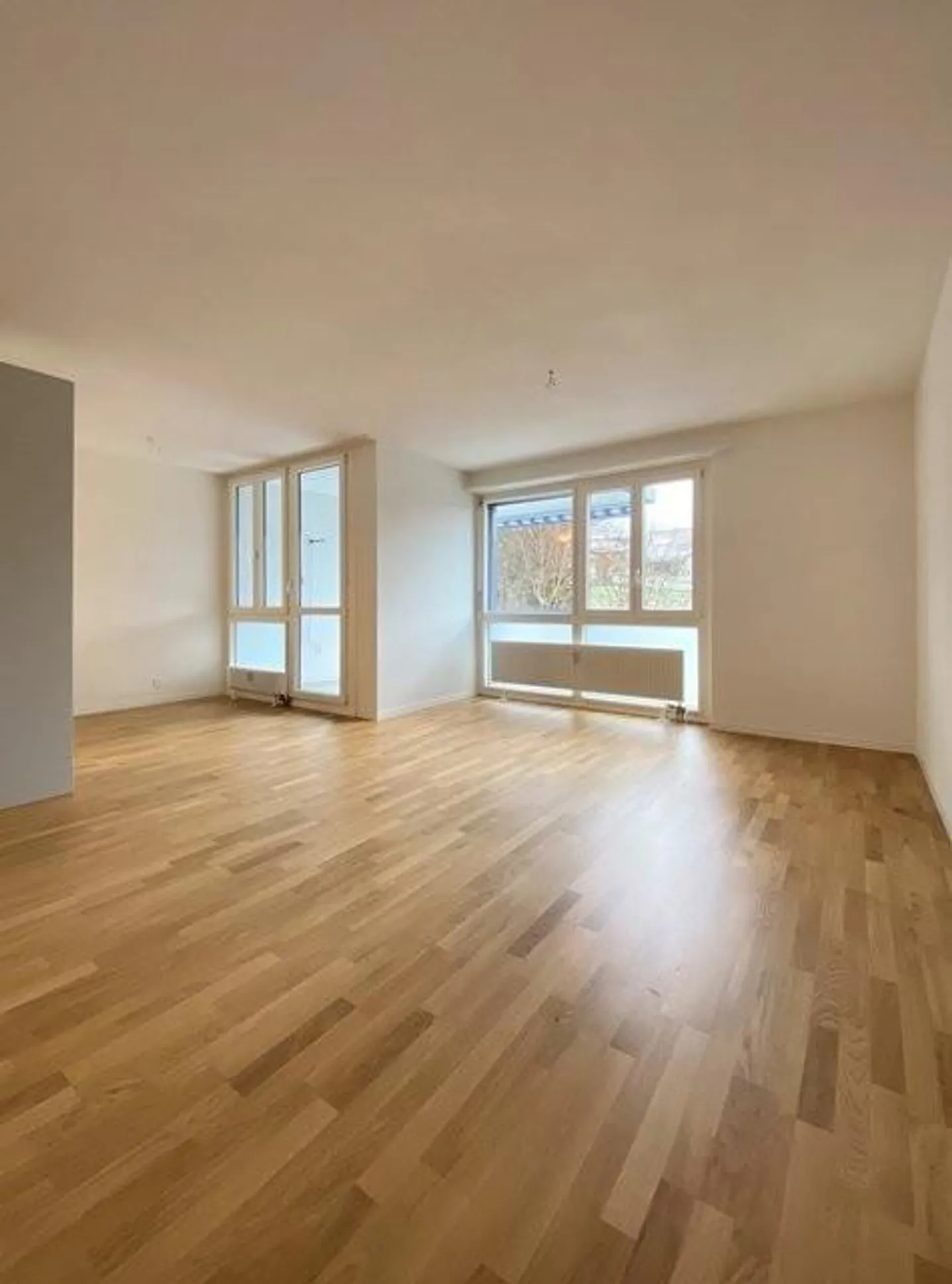 Incantevole appartamento di 2,5 stanze con patio - Foto 2 di 5