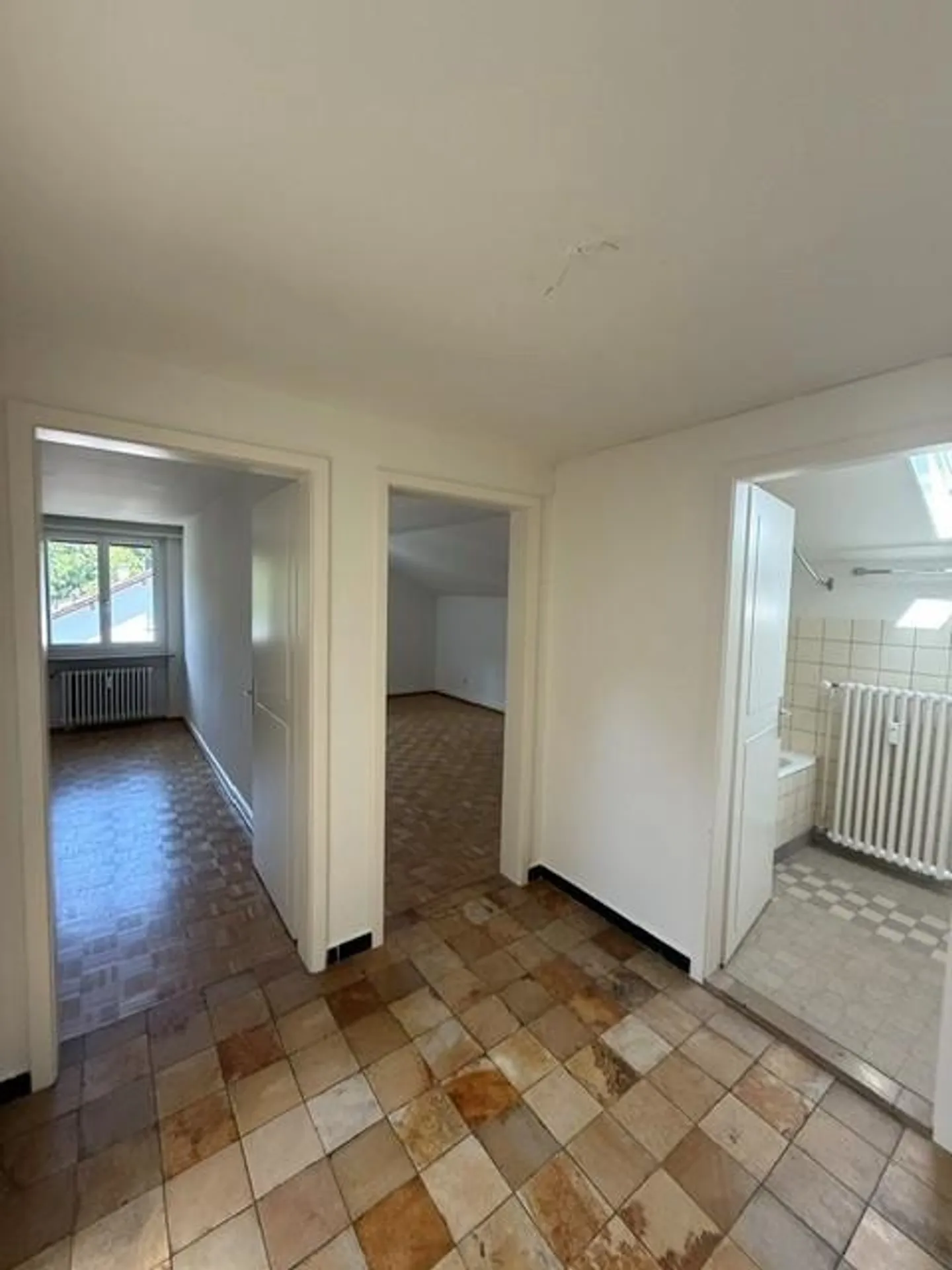 Charming apartment in a quiet, green location - Photo 7 of 7