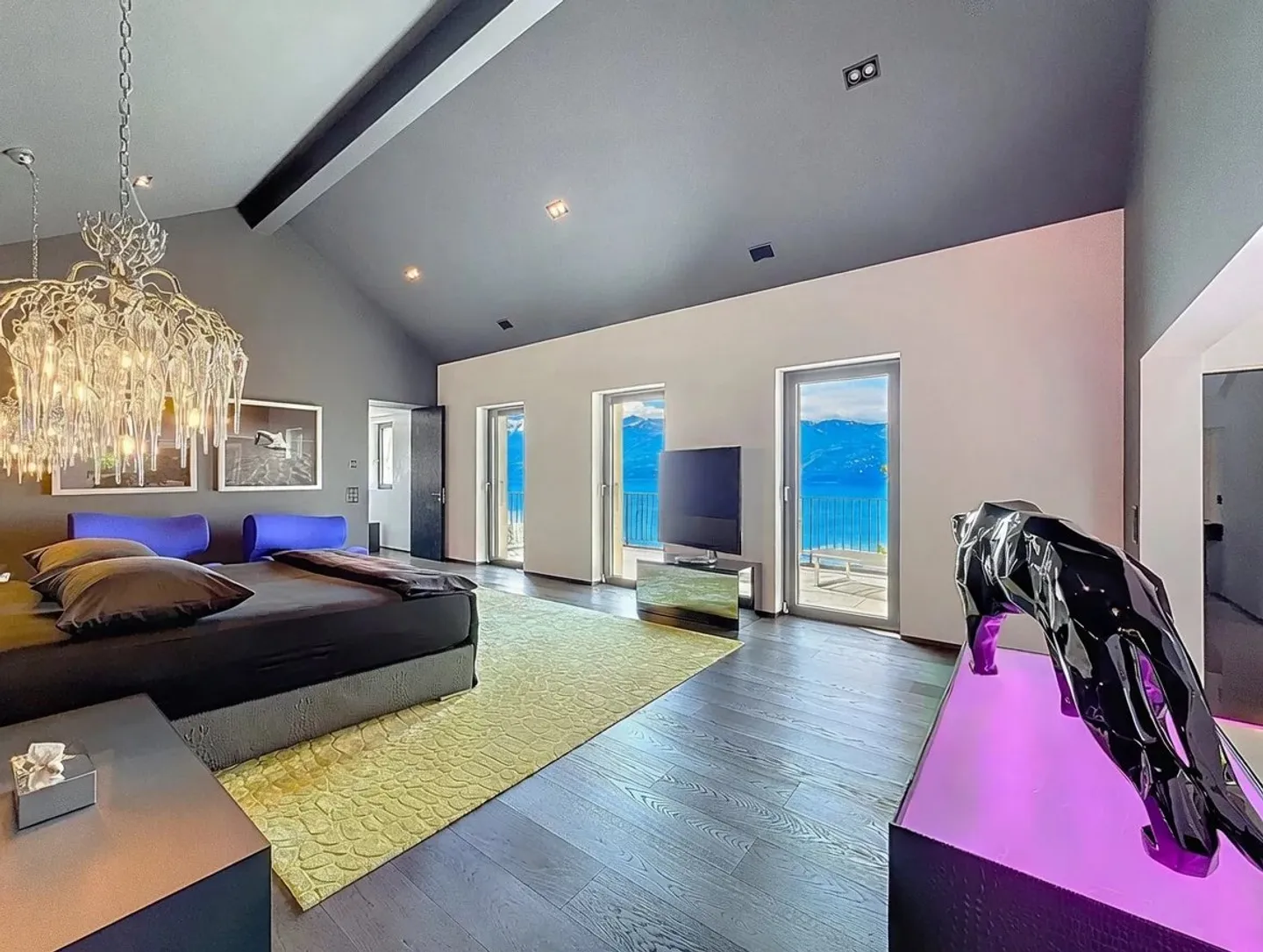 Villa de Luxe avec Vue Époustouflante - Photo 5 sur 11