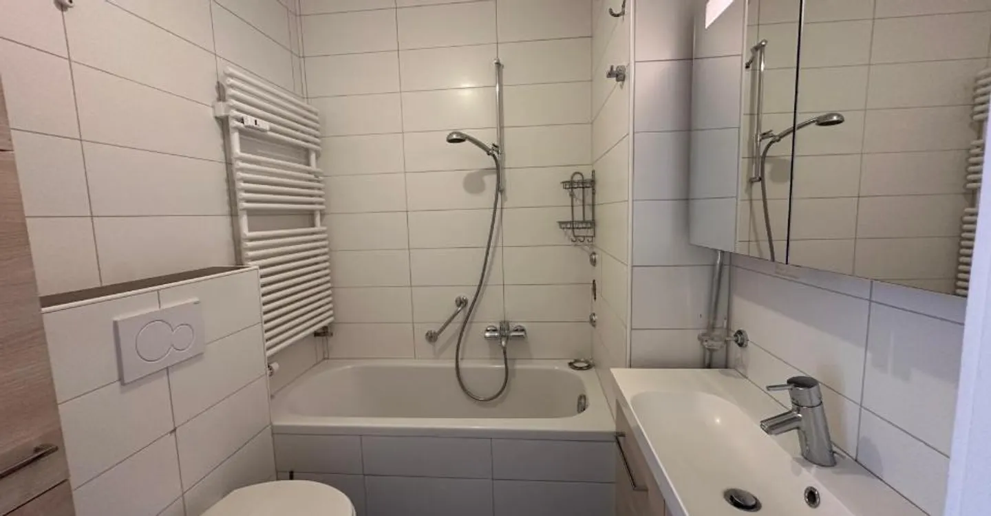 Helle 3,5-Zimmer-Wohnung in La Chaux-de-Fonds - Foto 4 von 11