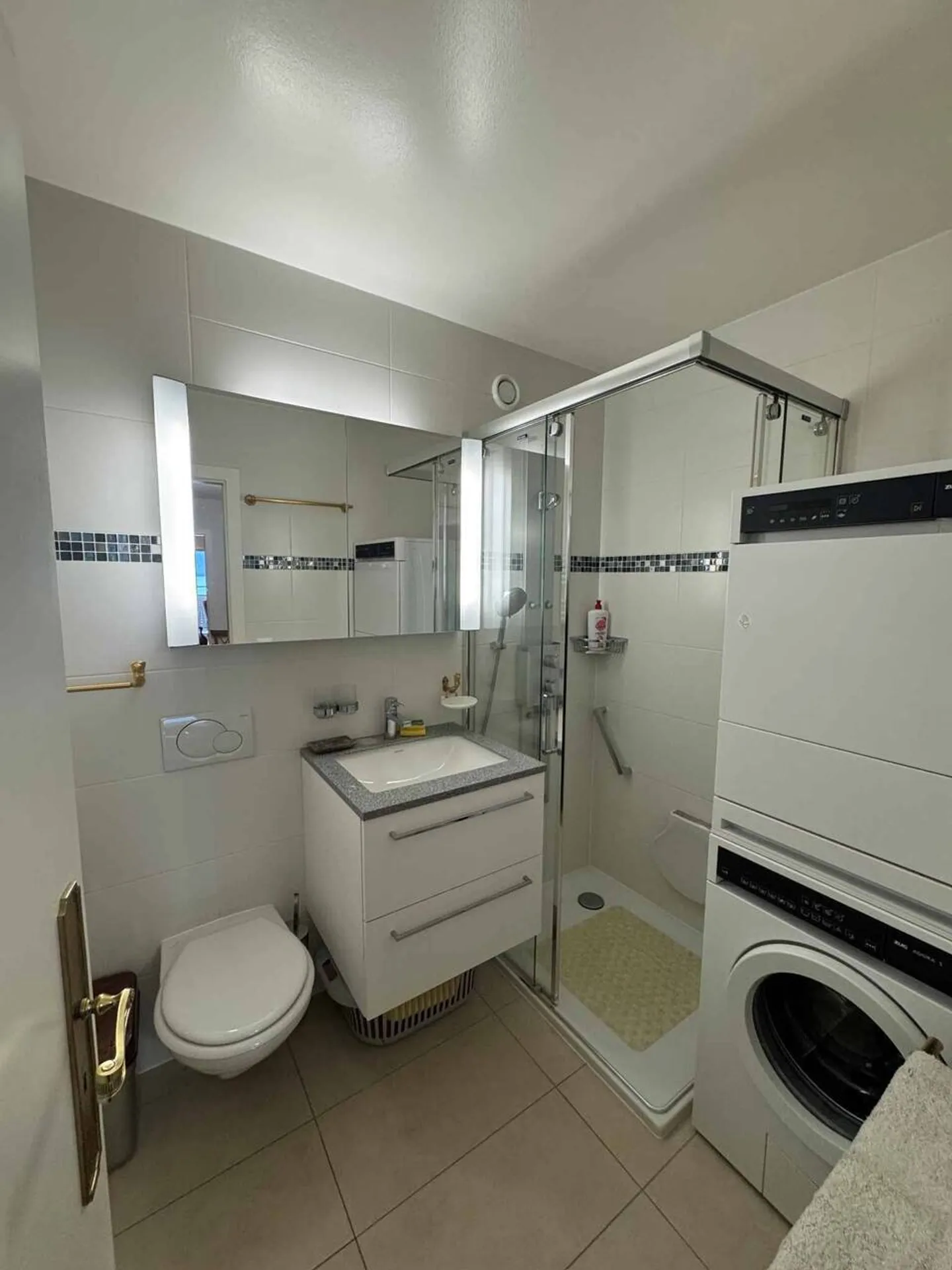 Splendido appartamento di 3,5 locali con vista mozzafiato a Clarens - Foto 4 di 7