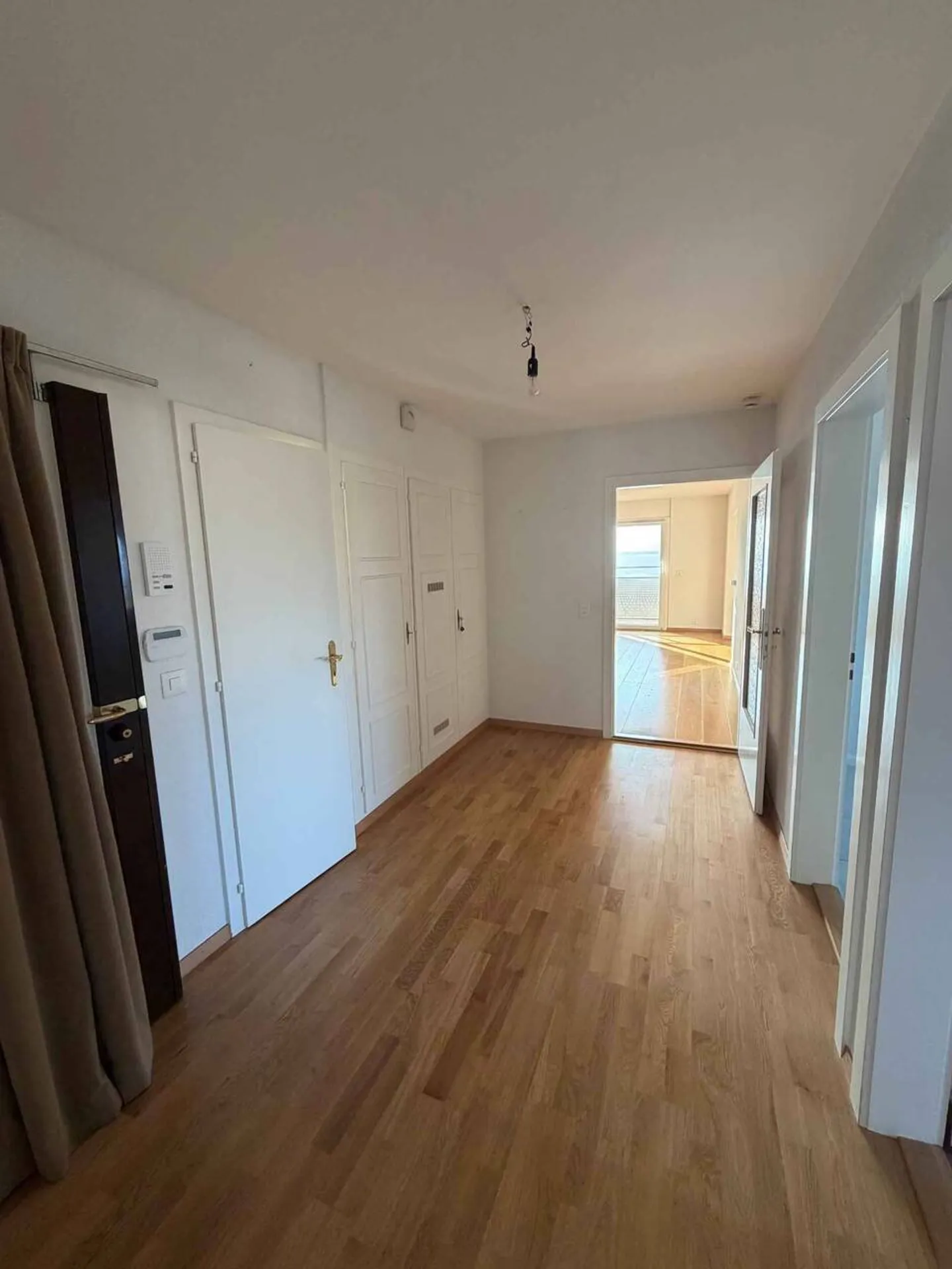 Splendido appartamento di 3,5 locali con vista mozzafiato a Clarens - Foto 7 di 7