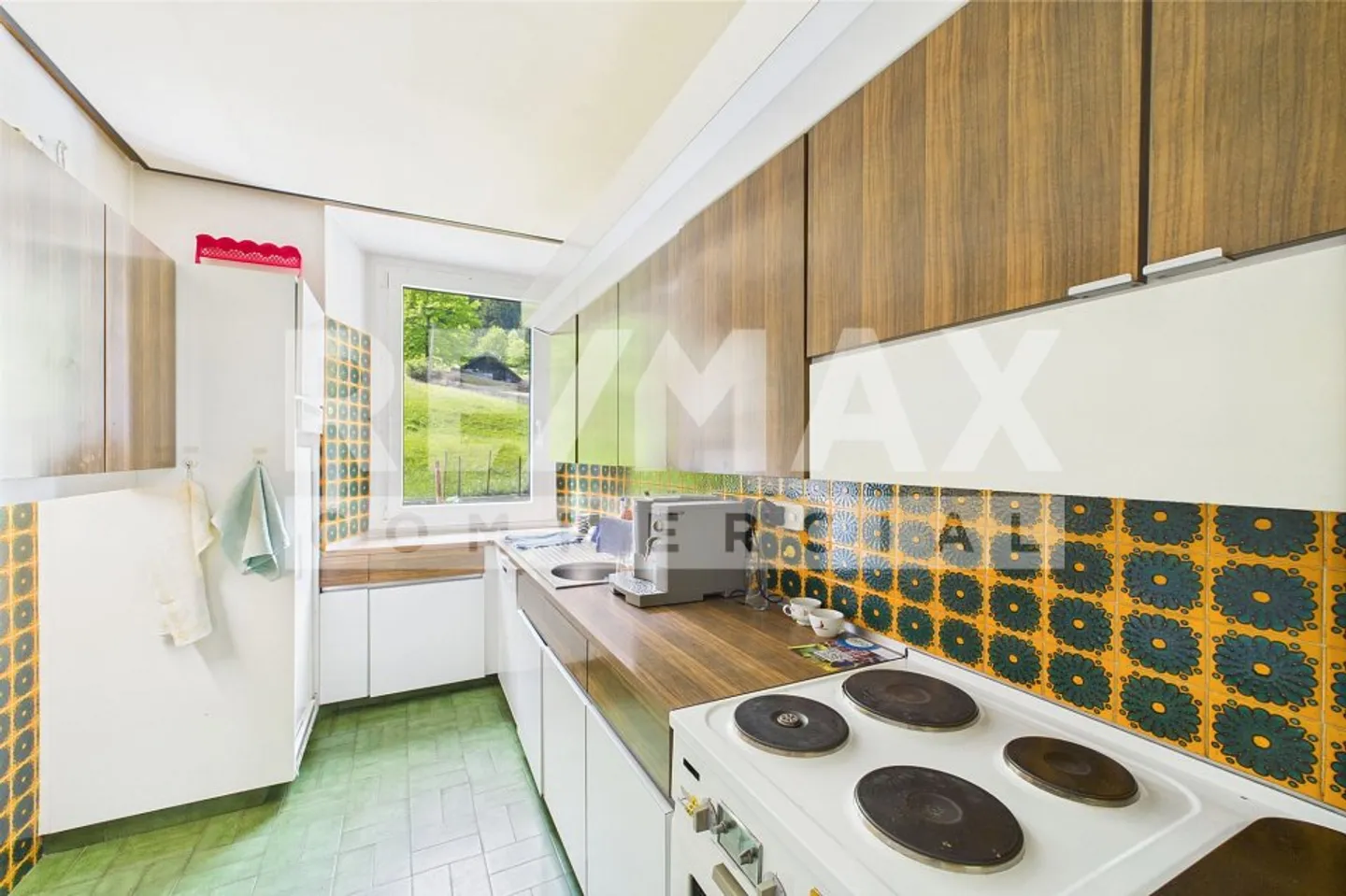 Eleganz in zentraler Lage - Historische Villa mit Büros - Foto 8 von 13