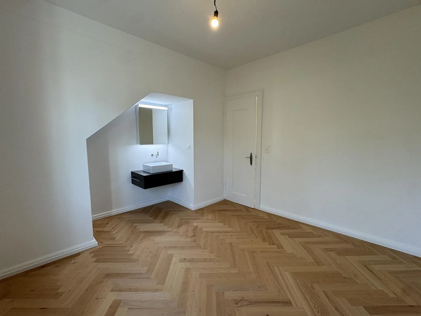 Maison résidentielle de 7½ pièces - Vieille villa (1928) dans une zone résidentielle haut de gamme - Photo 10 sur 29