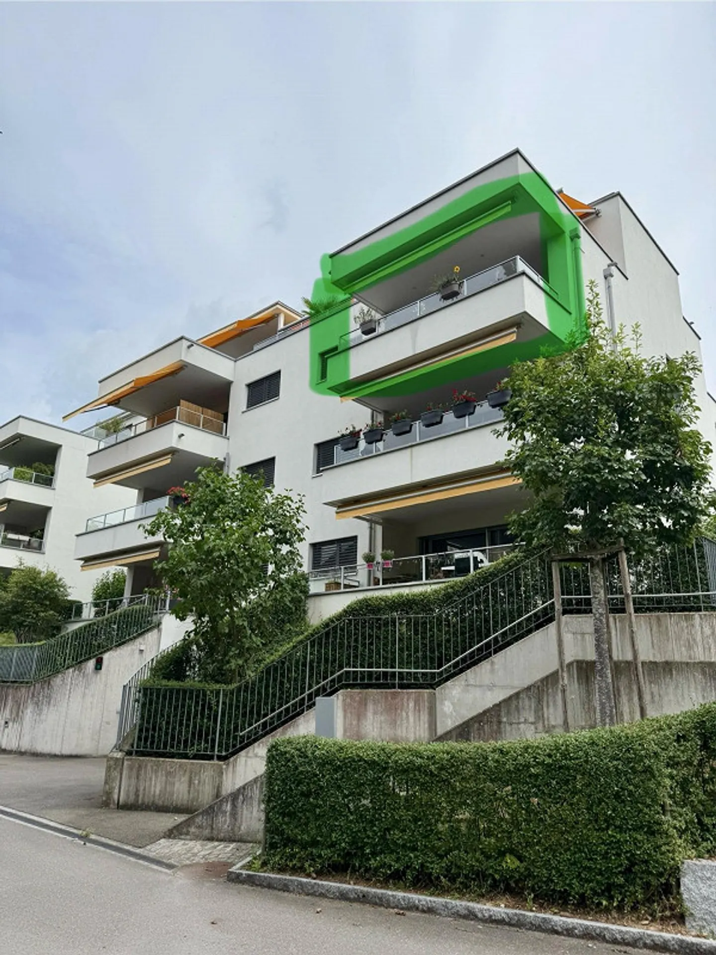 Appartement moderne 3.5 pièces 97qm (construit en 2014) près de Klusplatz - Photo 8 sur 9