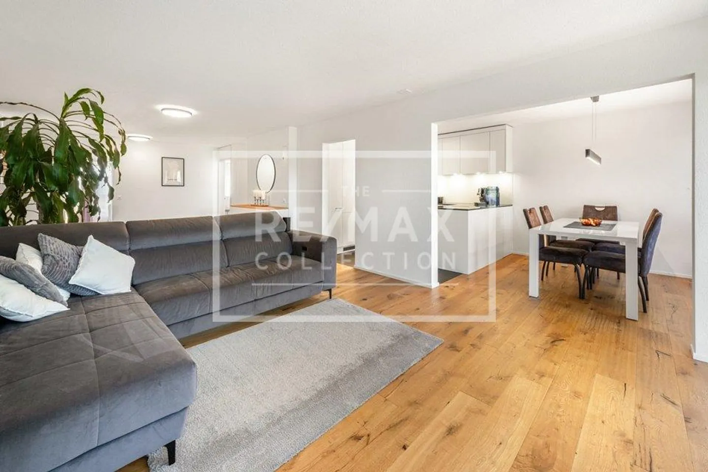 Appartement 4½ pièces modernisé avec une spectaculaire terrasse sur le toit - Photo 9 sur 13