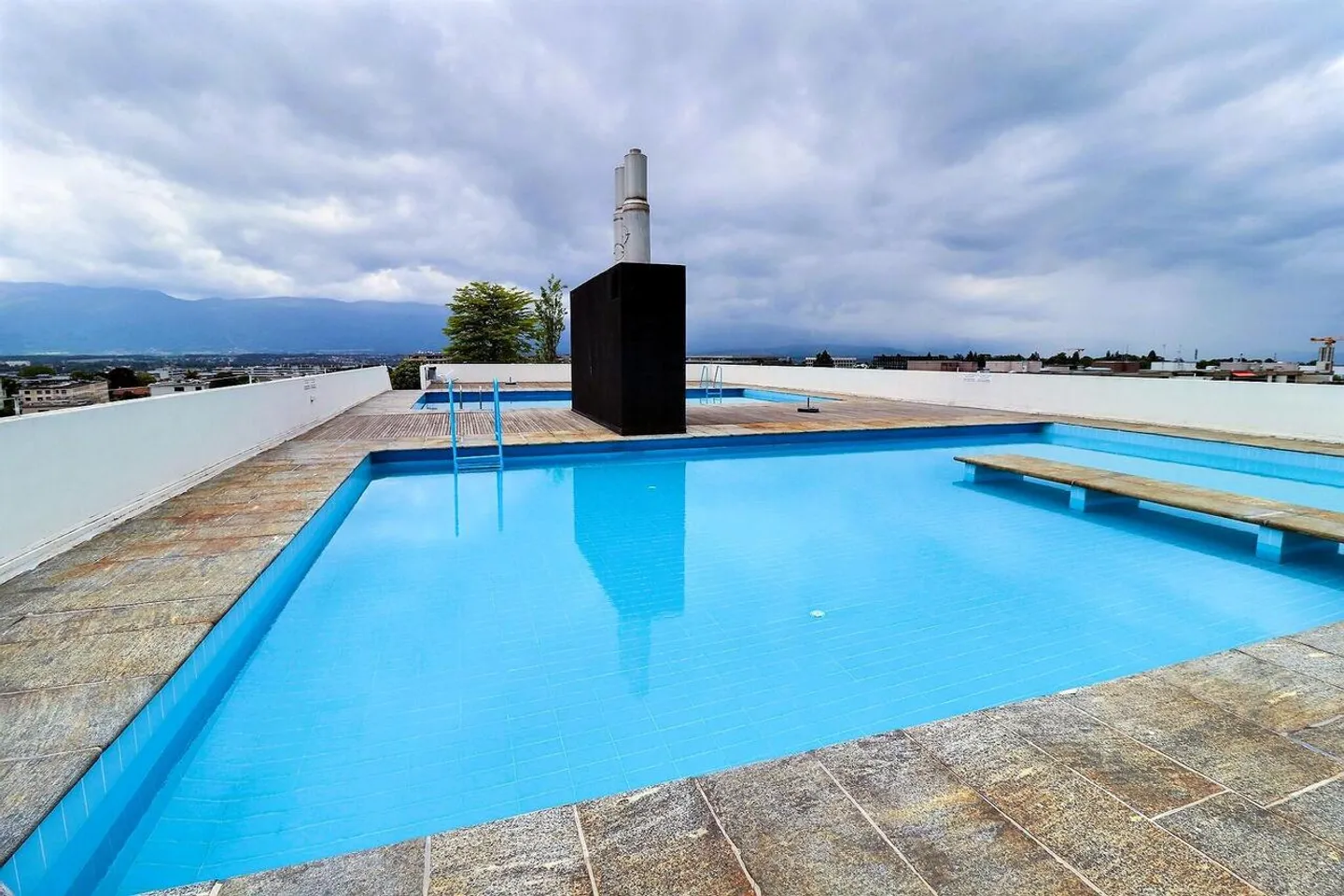 Magnifico appartamento al piano alto con piscina in affitto vitalizio occupato senza affitto - Foto 15 di 16