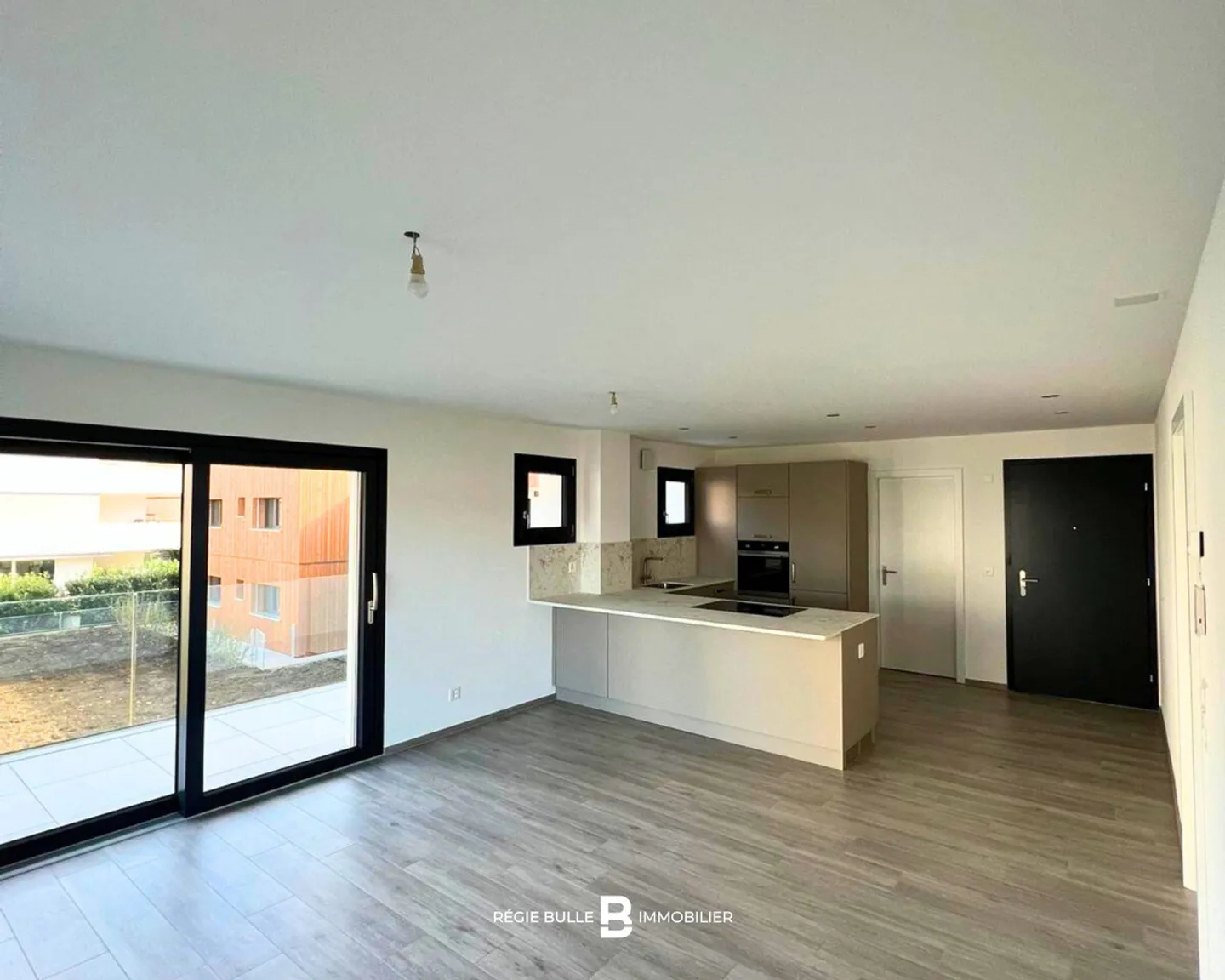 Broc - Très bel appartement de 3.5 pièces à louer - Photo 2 sur 6