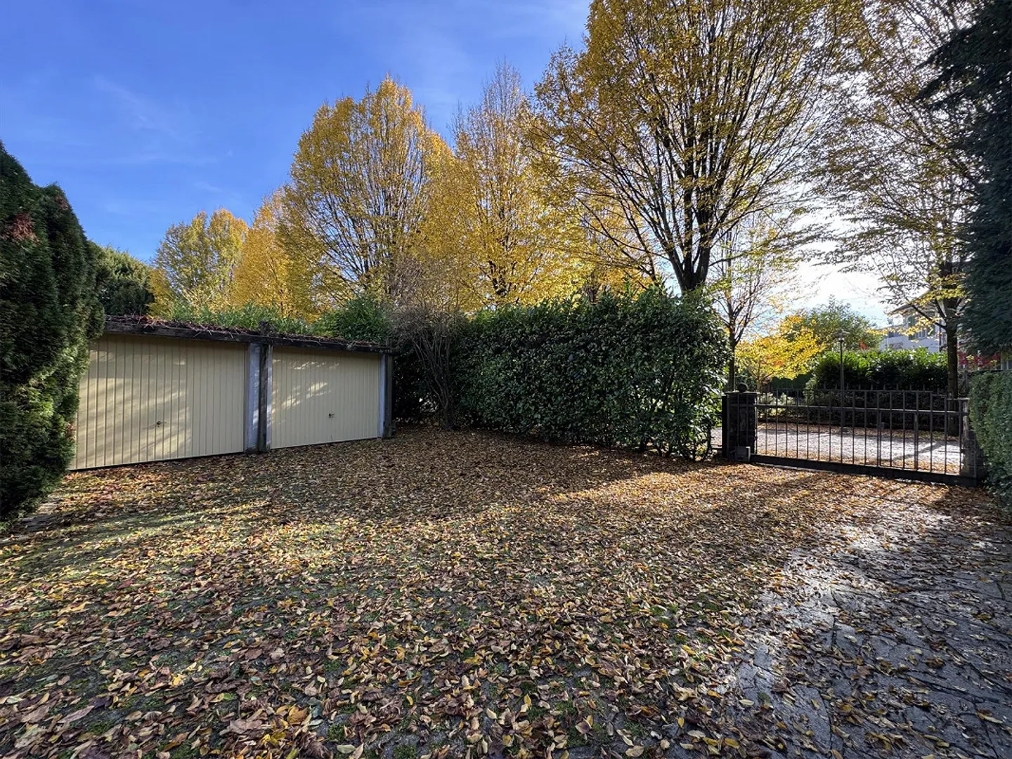 Maison résidentielle de 7½ pièces - Vieille villa (1928) dans une zone résidentielle haut de gamme - Photo 27 sur 29