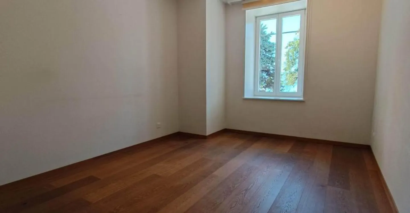 MONTREUX FACING THE QUAYS! EXCEPTIONAL CONTEMPORARY APARTMENT - 4.5 - Photo 9 of 11