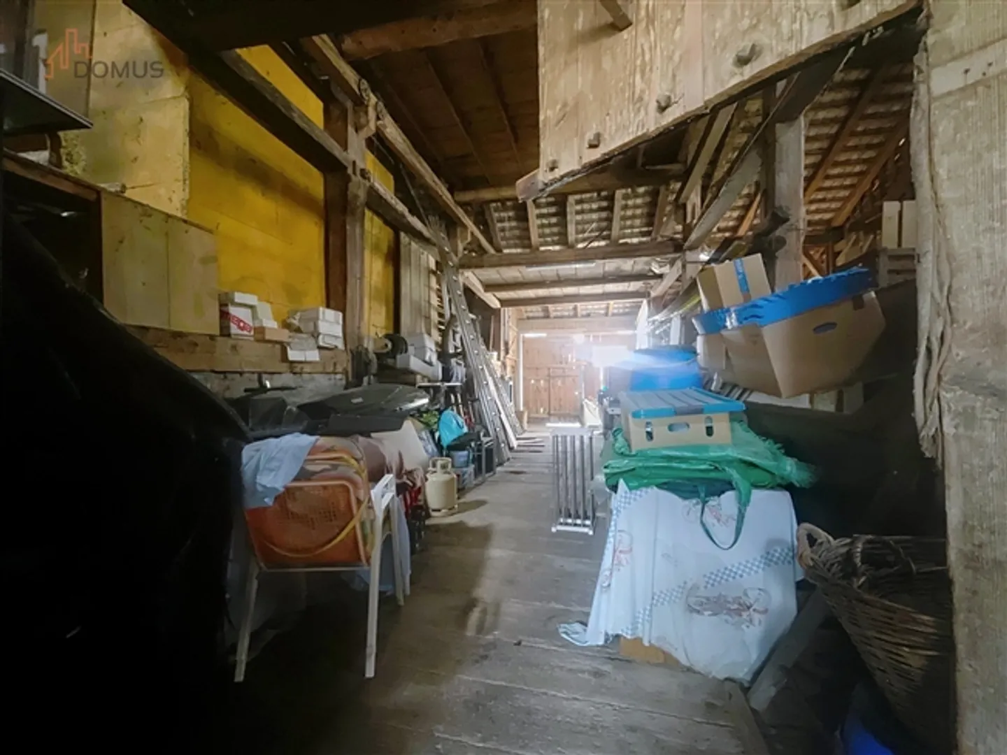 Casa con alto potenziale - ideale per appassionati del fai-da-te o investitori - Foto 6 di 13