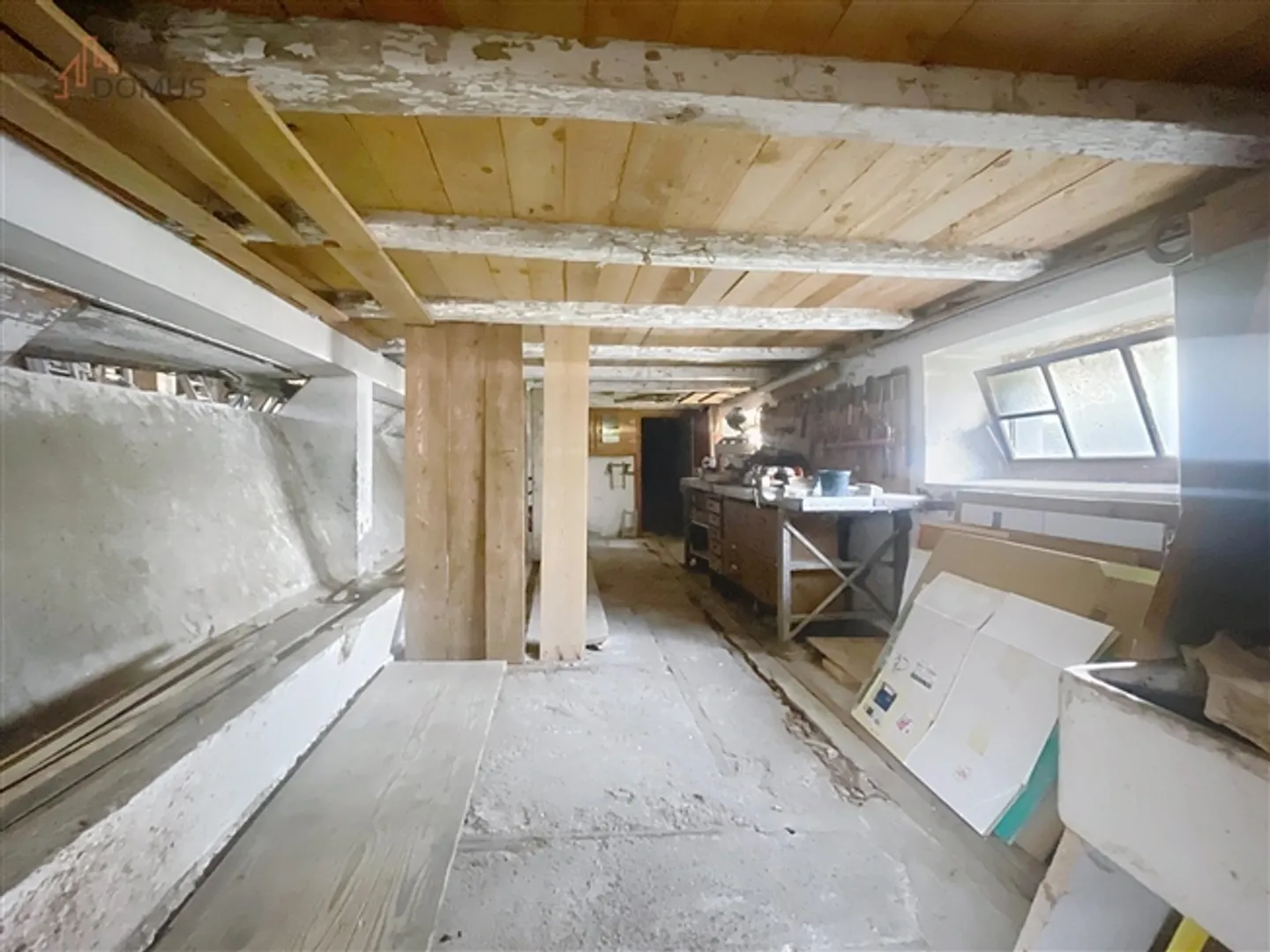 Casa con alto potenziale - ideale per appassionati del fai-da-te o investitori - Foto 8 di 13