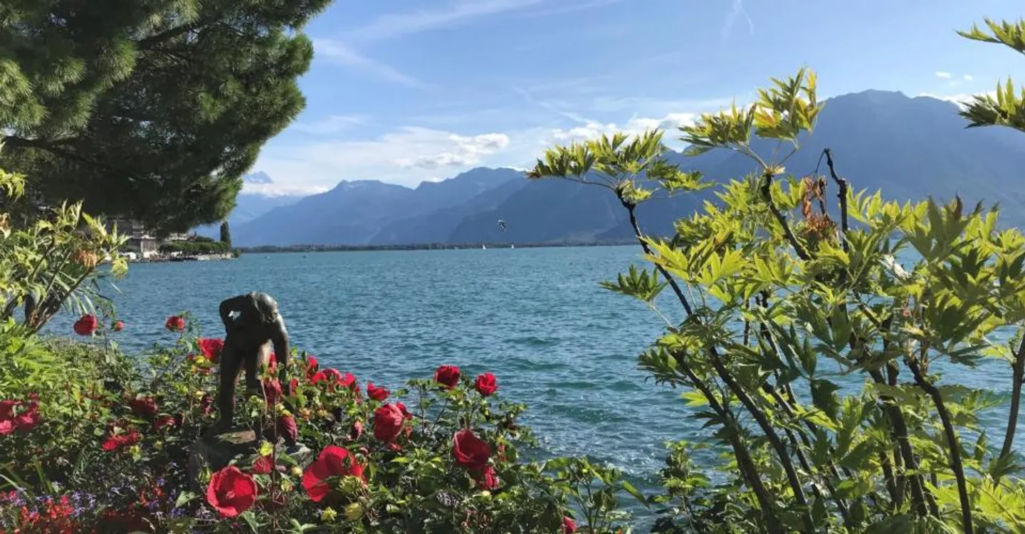 MONTREUX FACING THE QUAYS! EXCEPTIONAL CONTEMPORARY APARTMENT - 4.5 - Photo 11 of 11