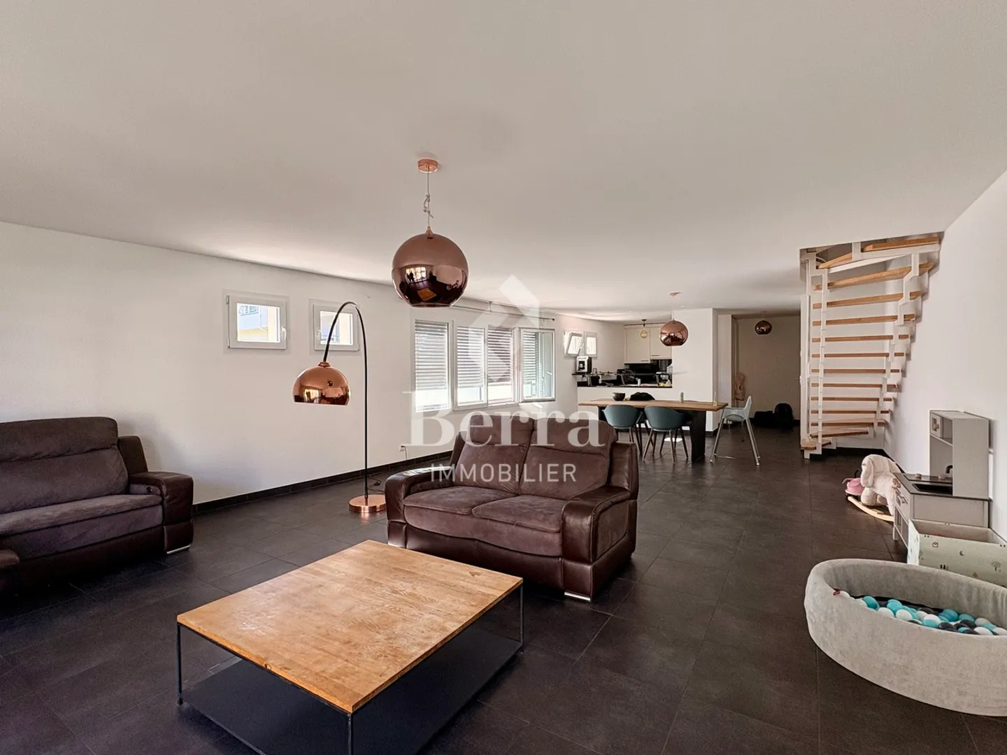 4.5 pezzi al piano giardino - disponibile dal 01.06.2026 - Foto 2 di 14